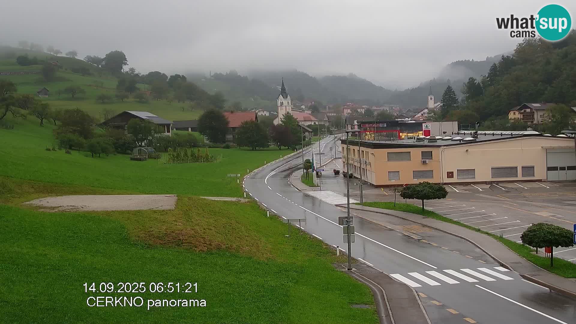 Cerkno entrada a la ciudad Webcam en vivo