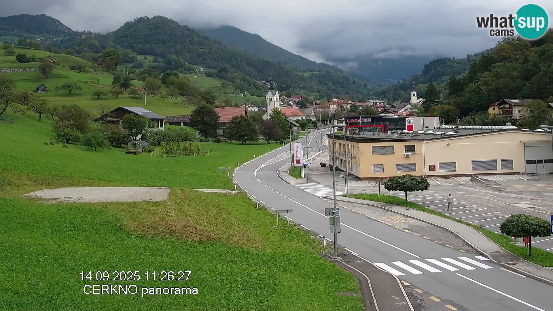Webcam en direct – Entrée de la ville de Cerkno