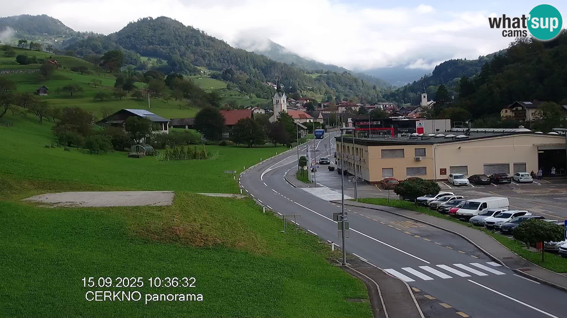 Cerkno entrada a la ciudad Webcam en vivo
