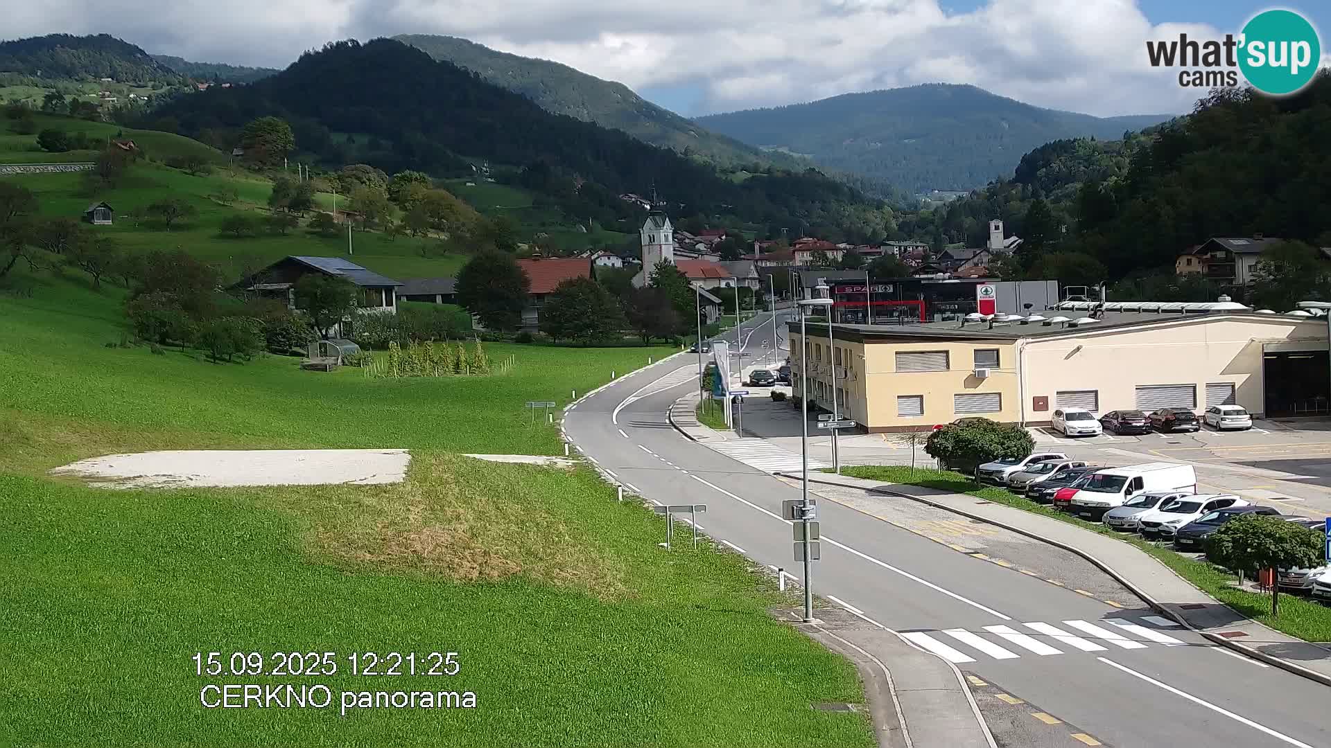 Cerkno entrada a la ciudad Webcam en vivo