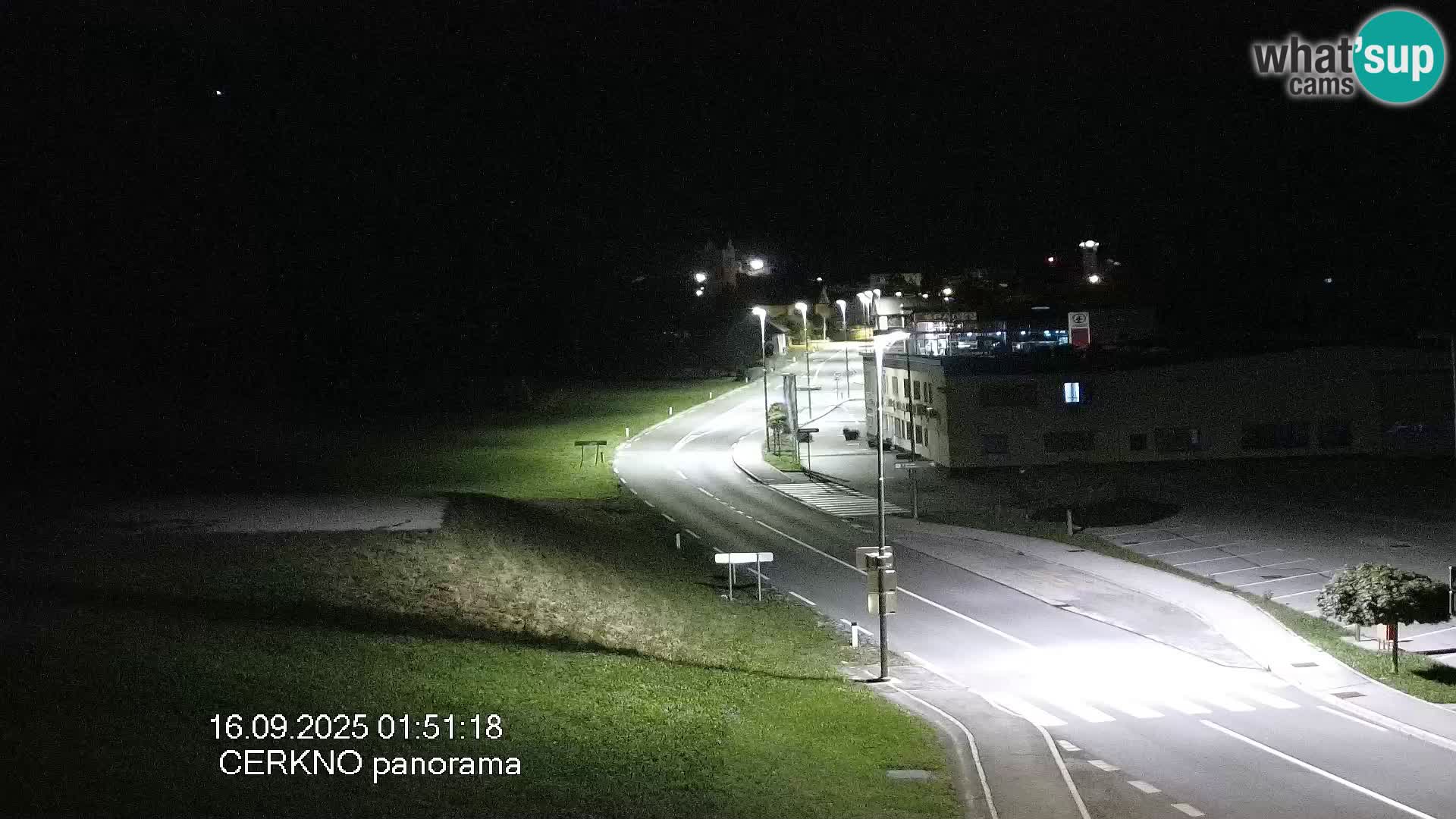 Webcam en direct – Entrée de la ville de Cerkno