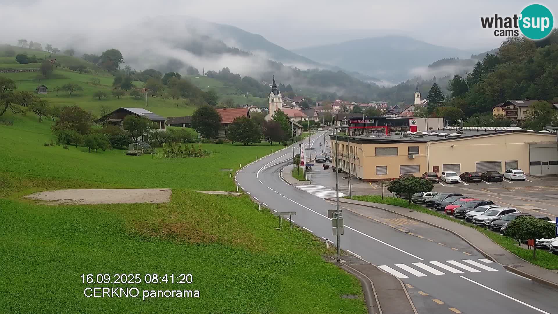 Webcam en direct – Entrée de la ville de Cerkno