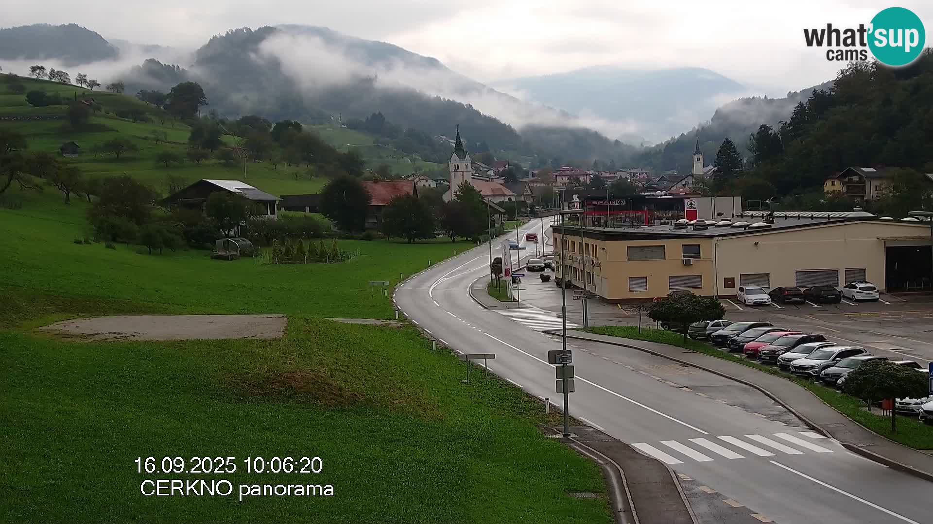 Webcam en direct – Entrée de la ville de Cerkno