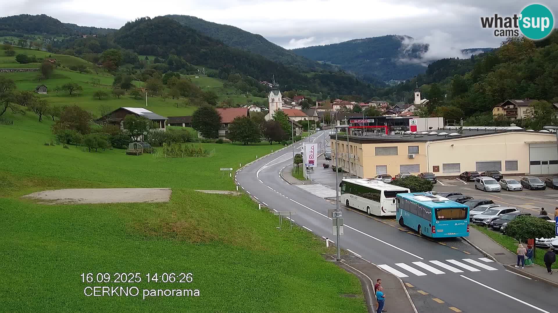 Webcam en direct – Entrée de la ville de Cerkno