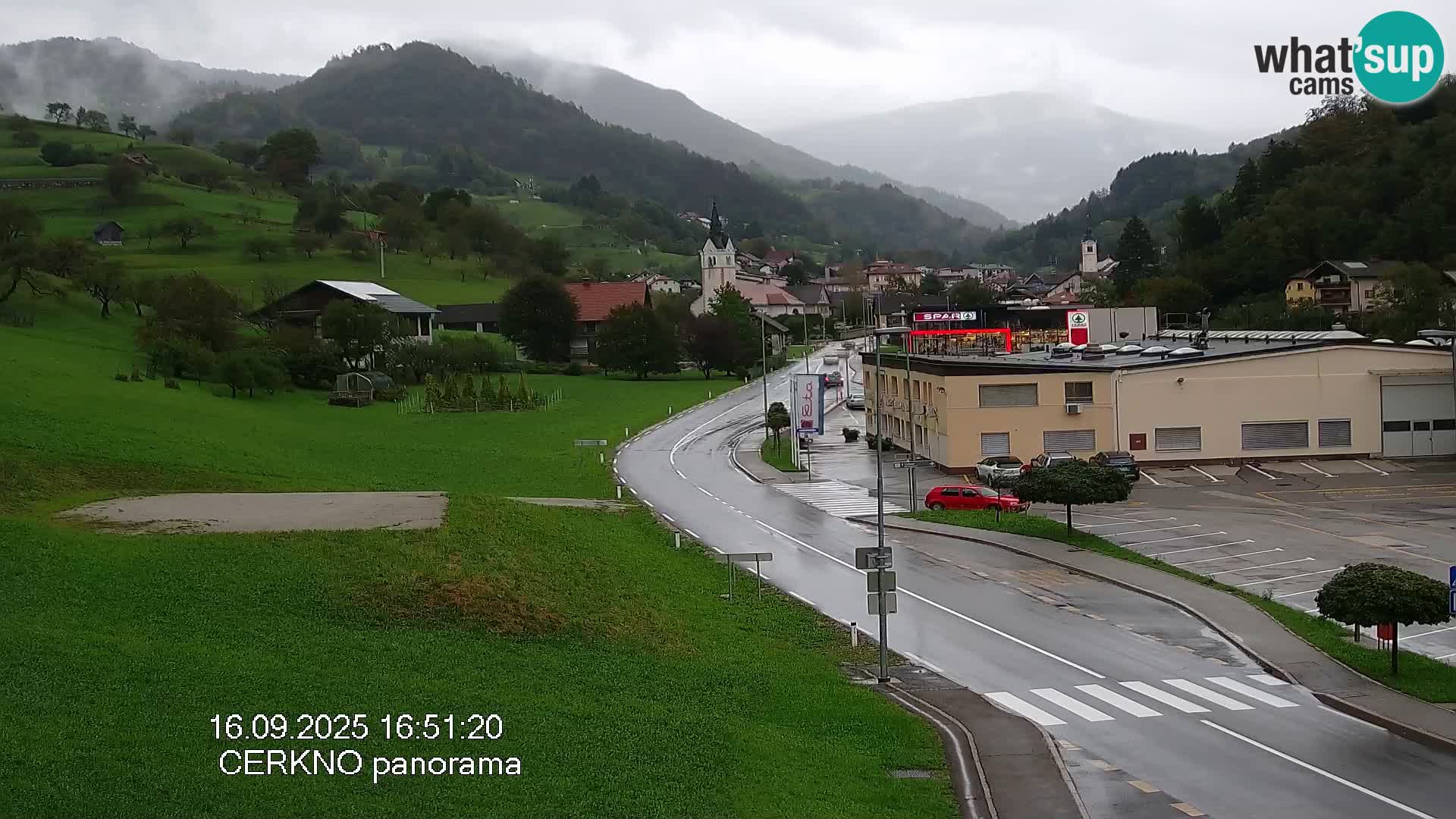Cerkno entrada a la ciudad Webcam en vivo