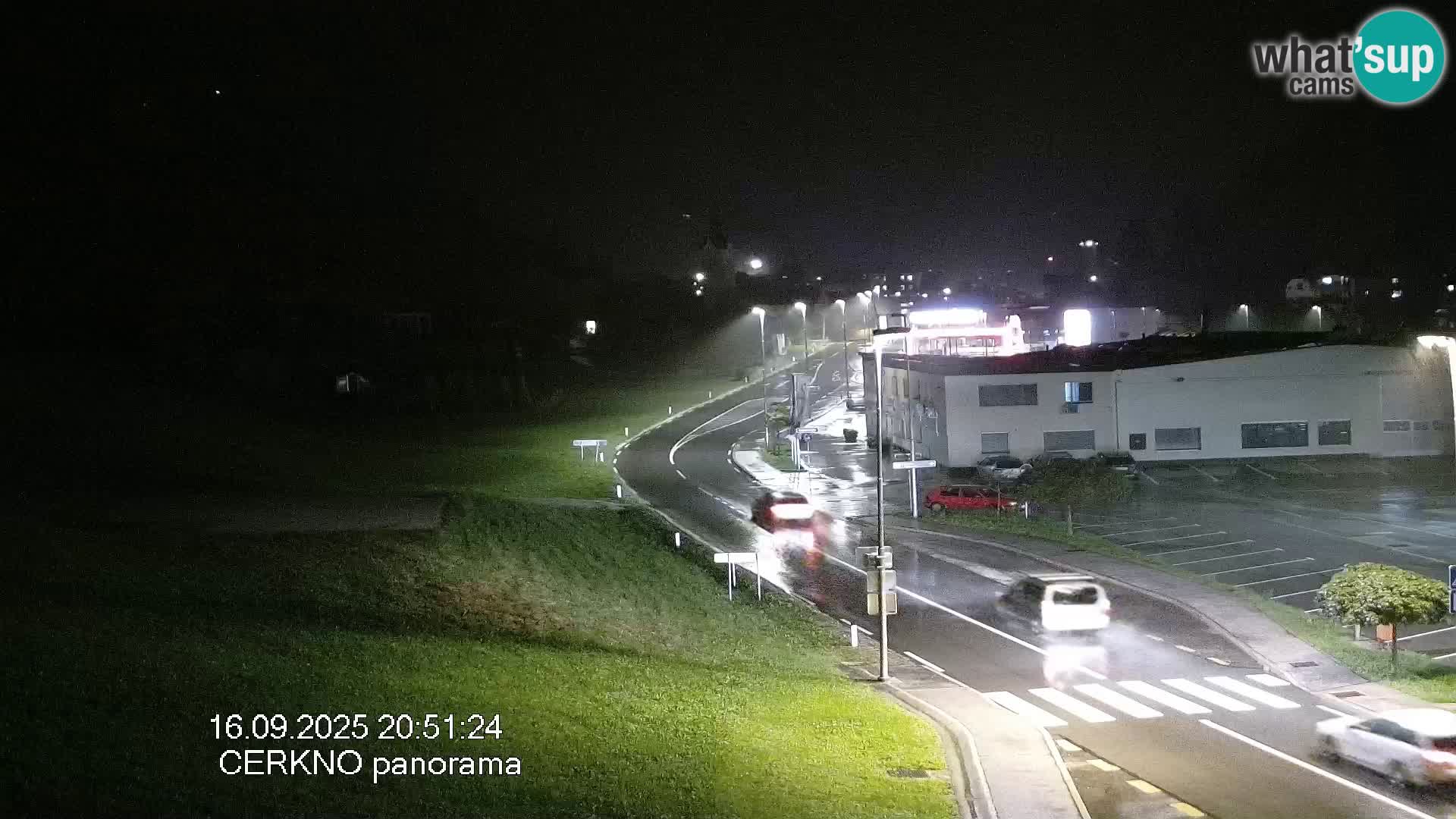 Webcam en direct – Entrée de la ville de Cerkno