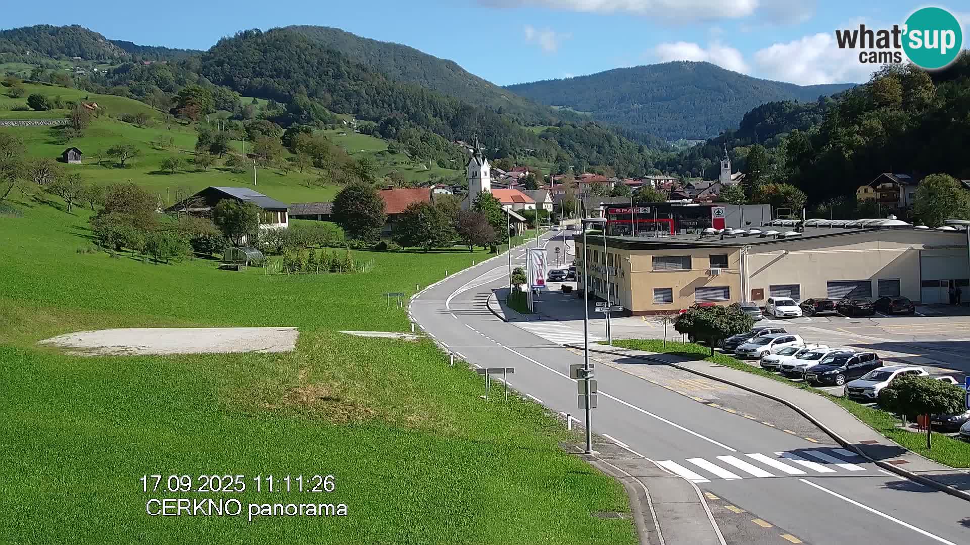 Webcam en direct – Entrée de la ville de Cerkno