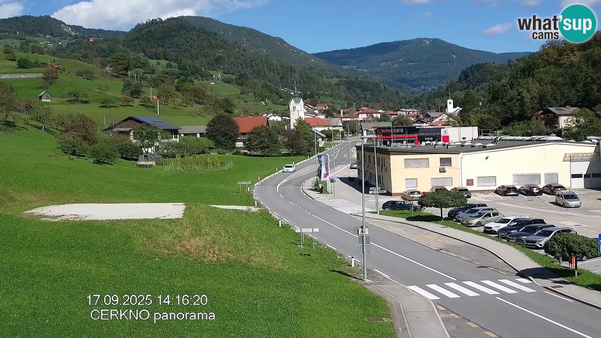 Webcam en direct – Entrée de la ville de Cerkno