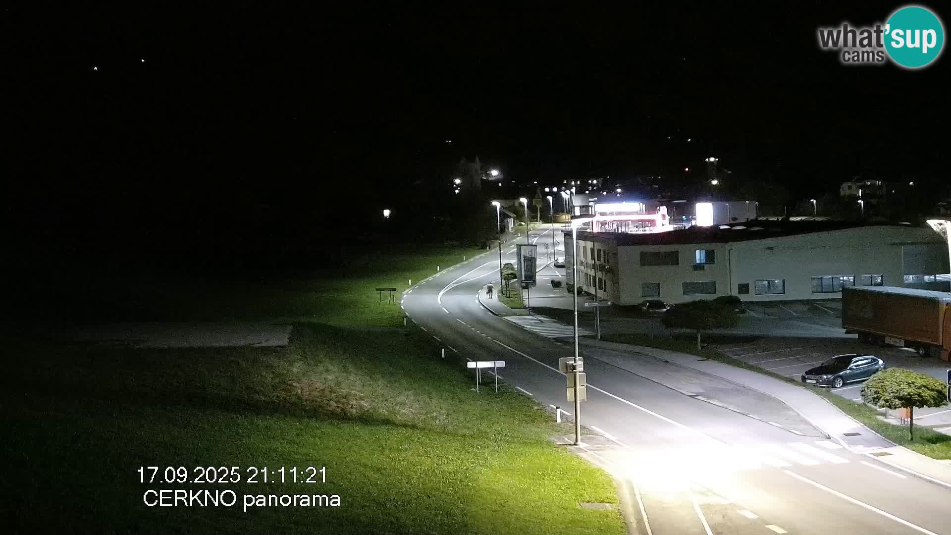 Webcam en direct – Entrée de la ville de Cerkno