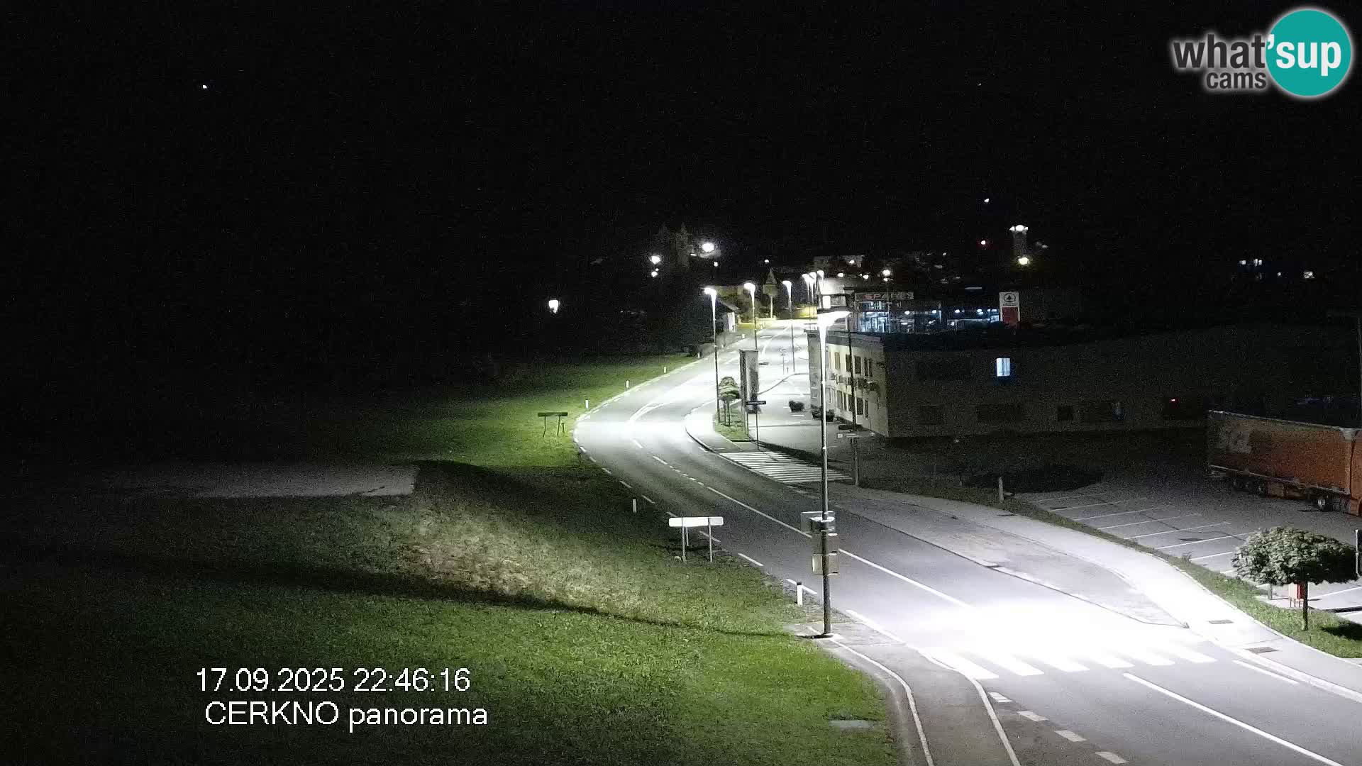 Webcam en direct – Entrée de la ville de Cerkno
