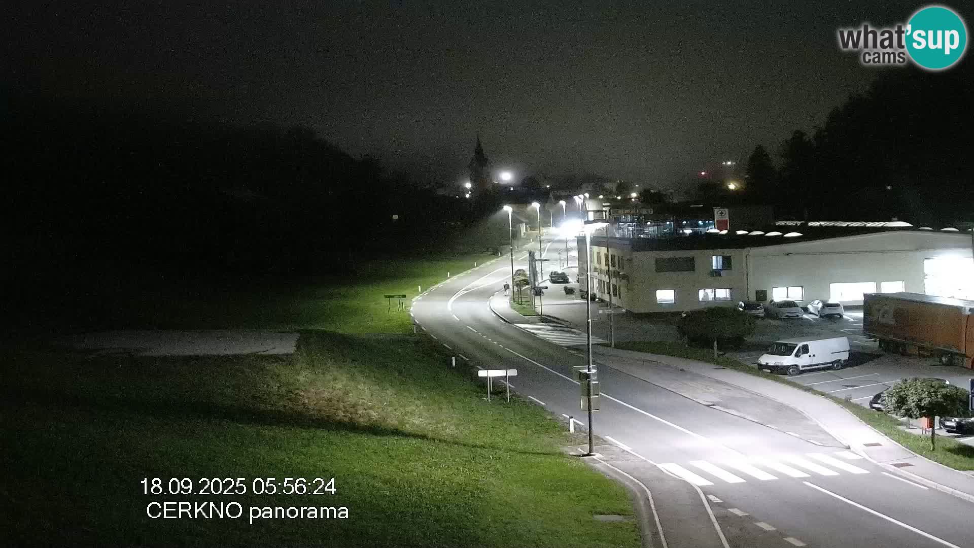 Webcam en direct – Entrée de la ville de Cerkno