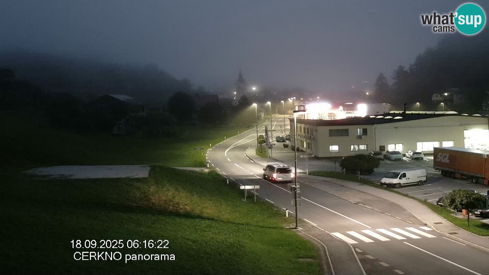 Webcam en direct – Entrée de la ville de Cerkno