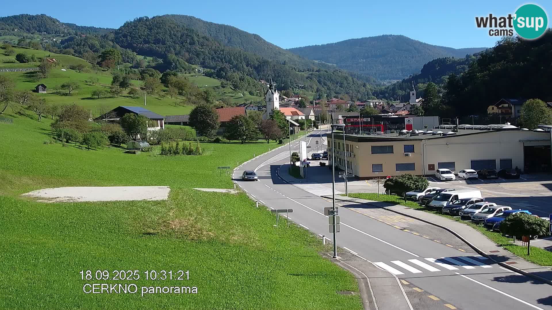 Webcam en direct – Entrée de la ville de Cerkno