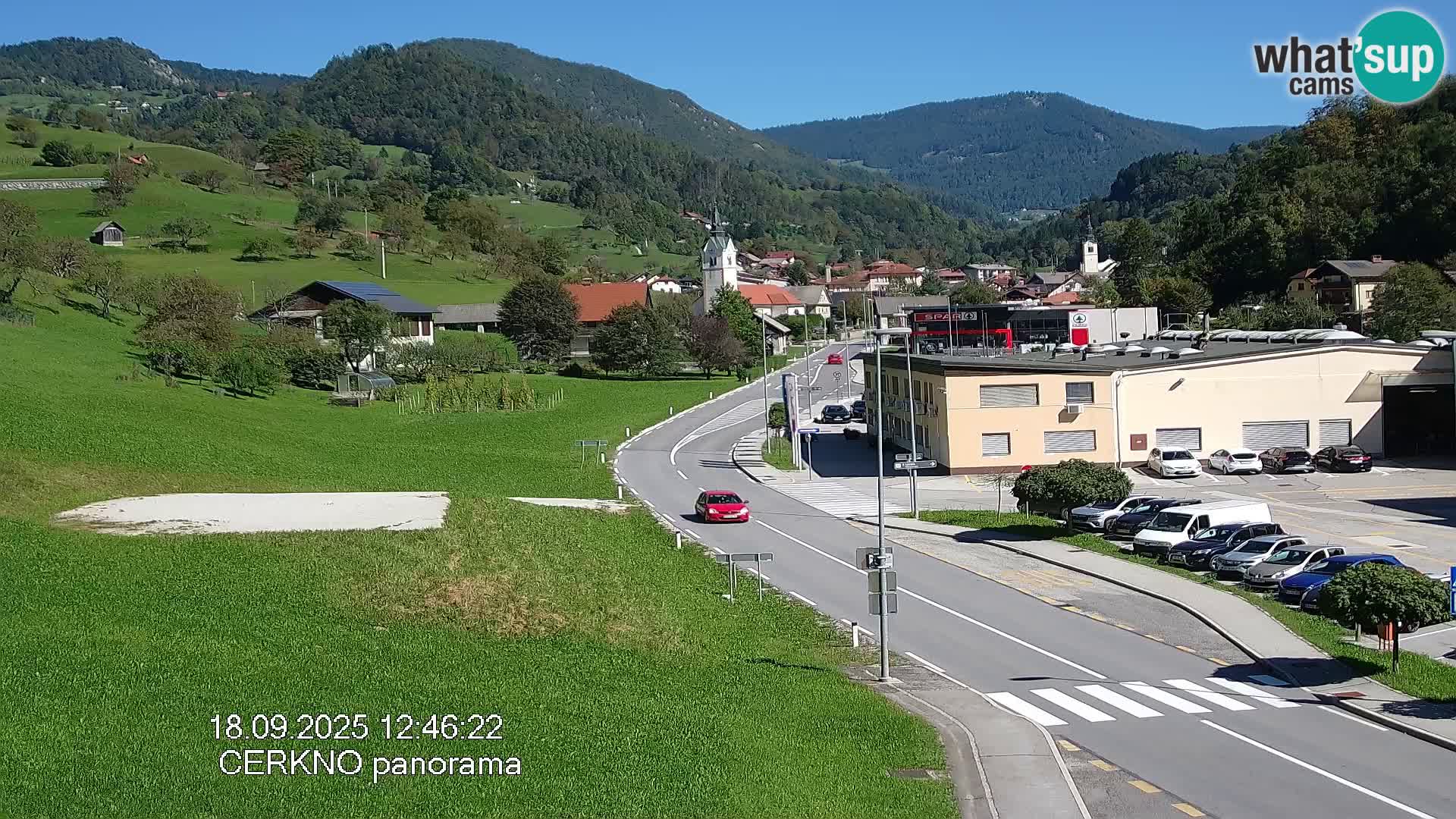 Webcam en direct – Entrée de la ville de Cerkno