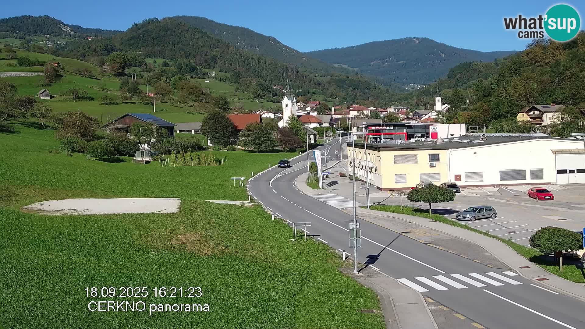 Webcam en direct – Entrée de la ville de Cerkno