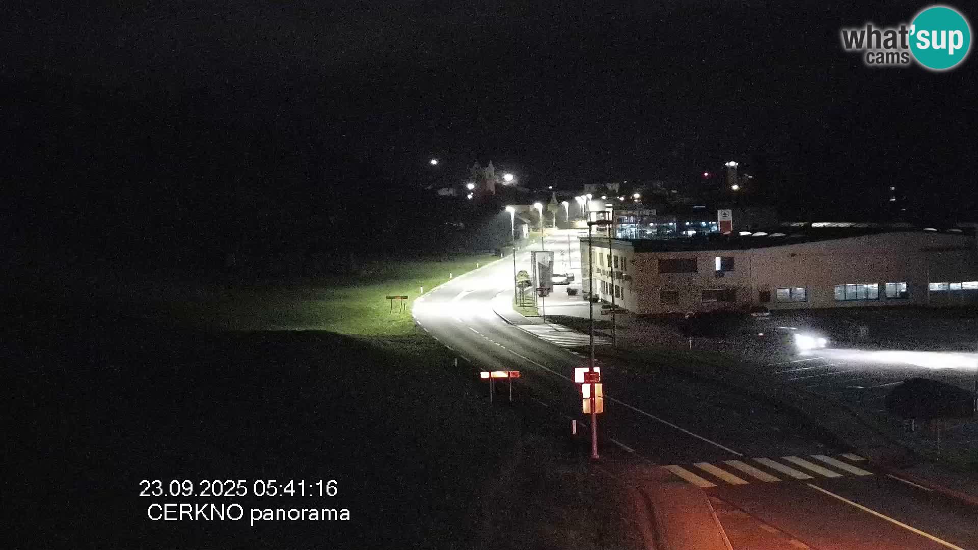 Webcam en direct – Entrée de la ville de Cerkno