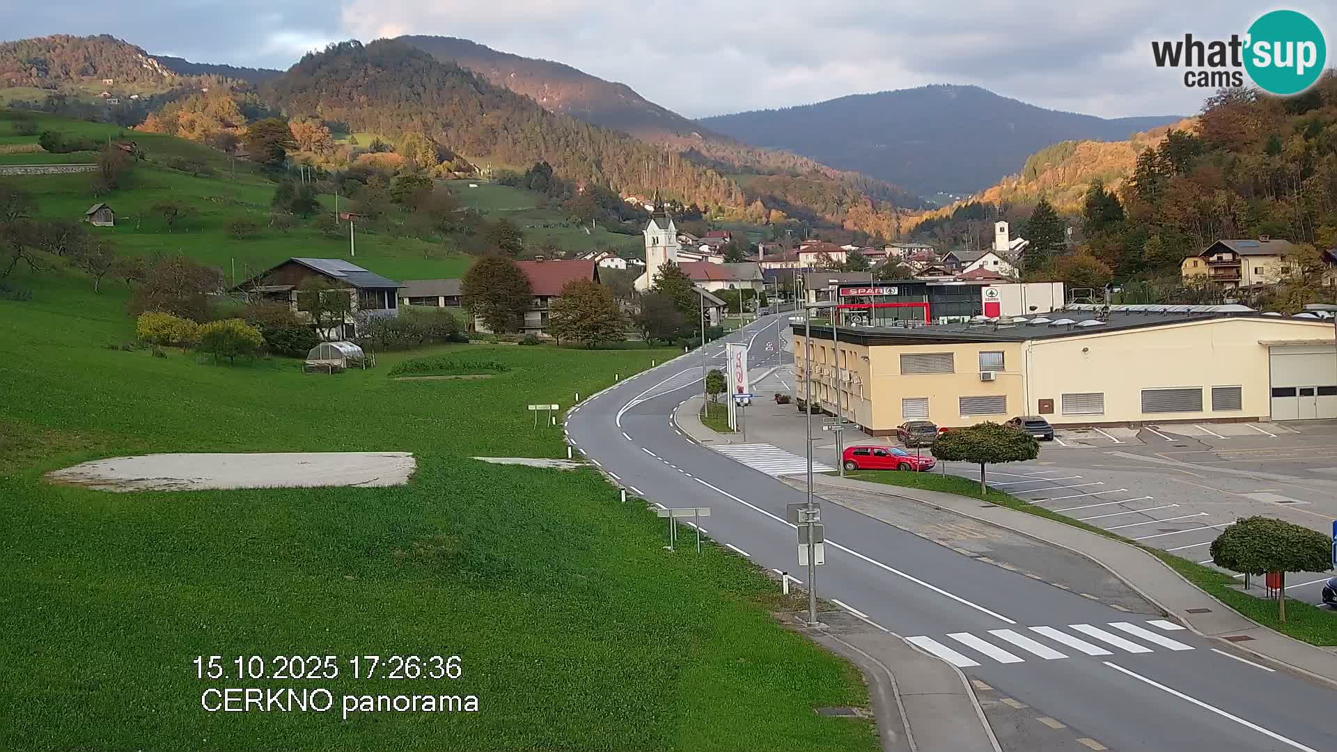 Webcam en direct – Entrée de la ville de Cerkno