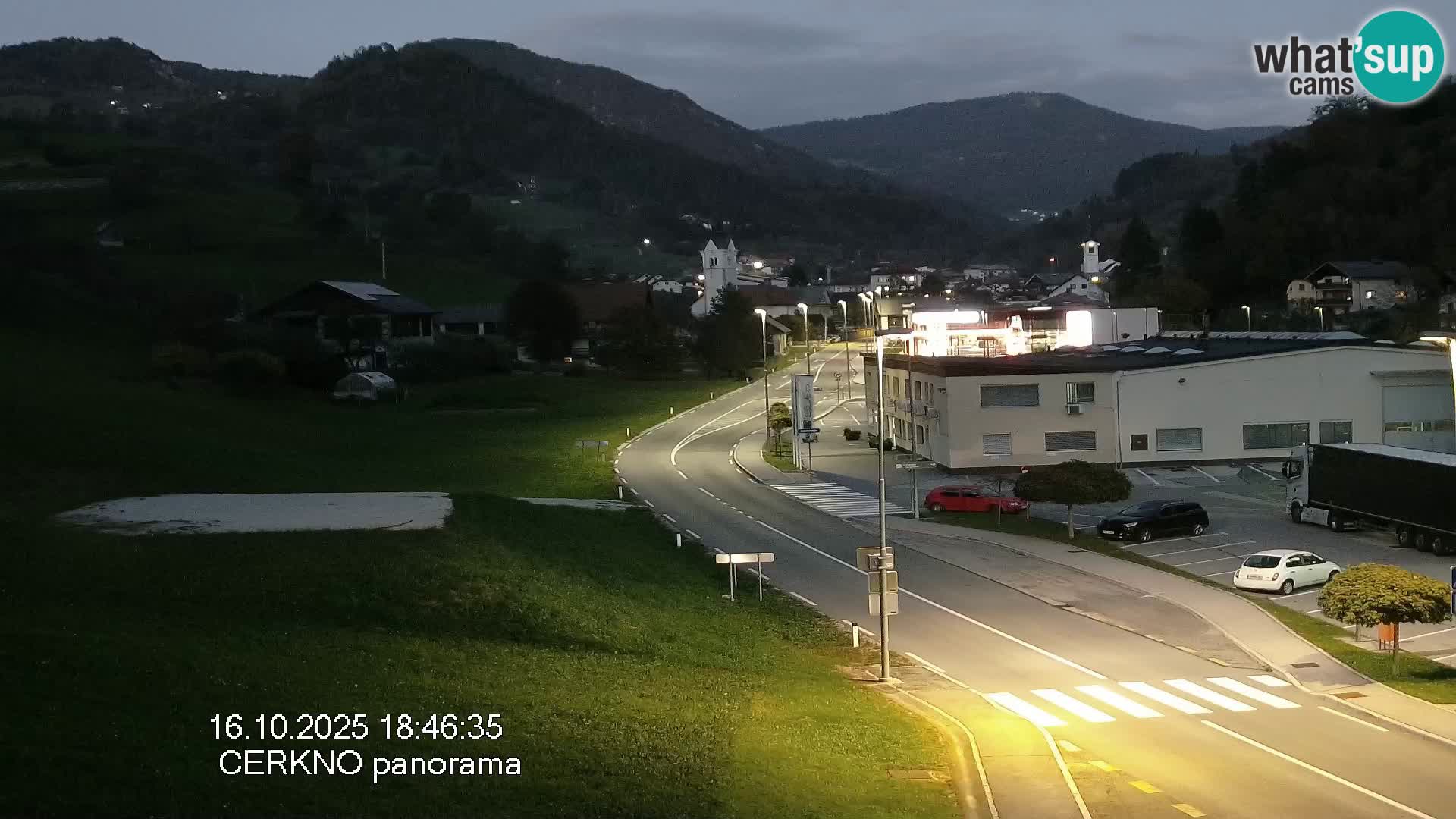Webcam en direct – Entrée de la ville de Cerkno