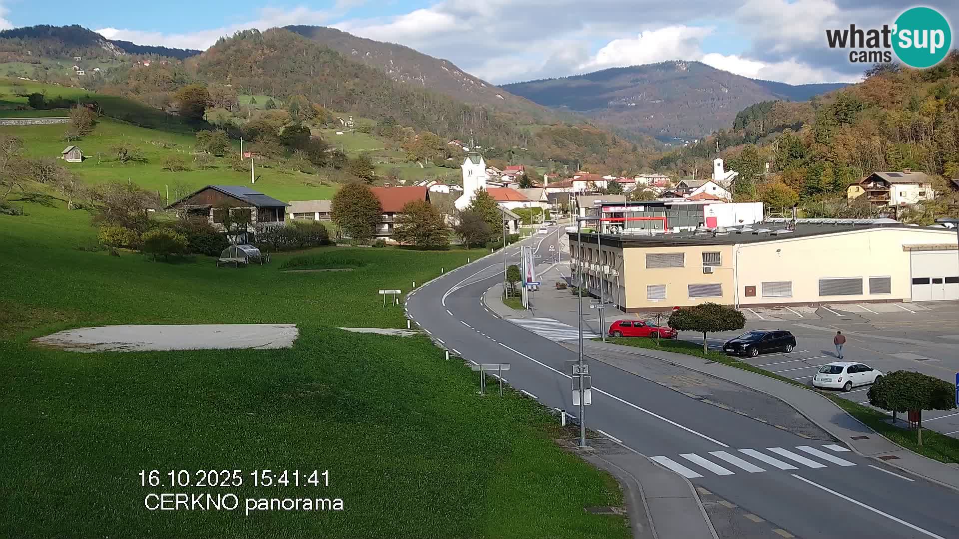Cerkno entrada a la ciudad Webcam en vivo