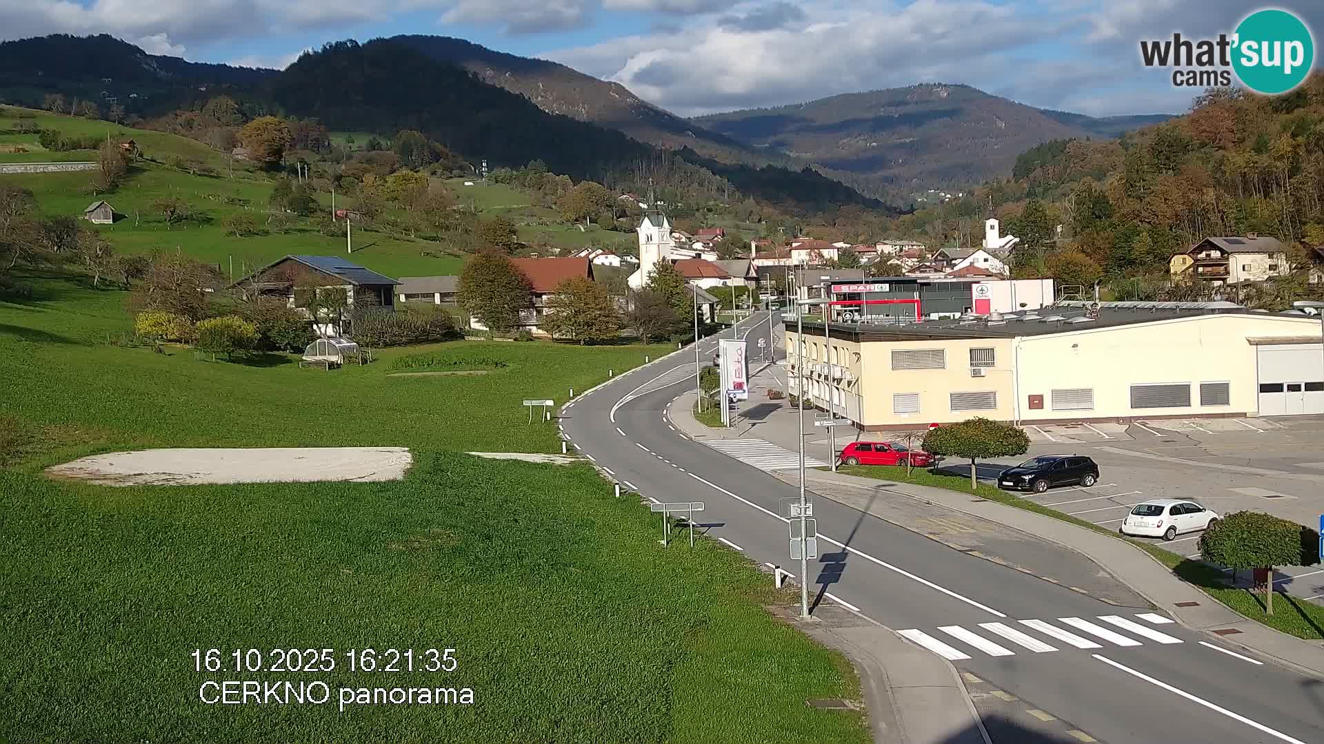 Cerkno city entrance Live Webcam