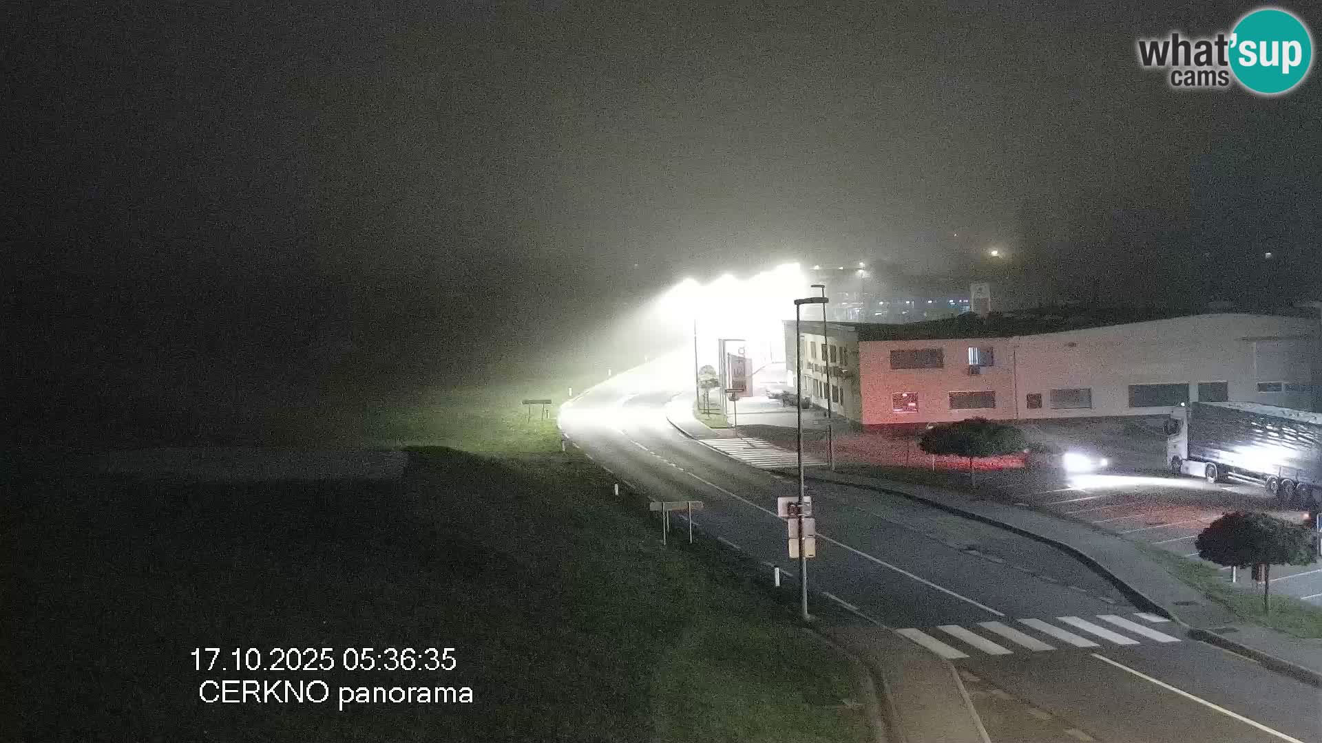 Webcam en direct – Entrée de la ville de Cerkno