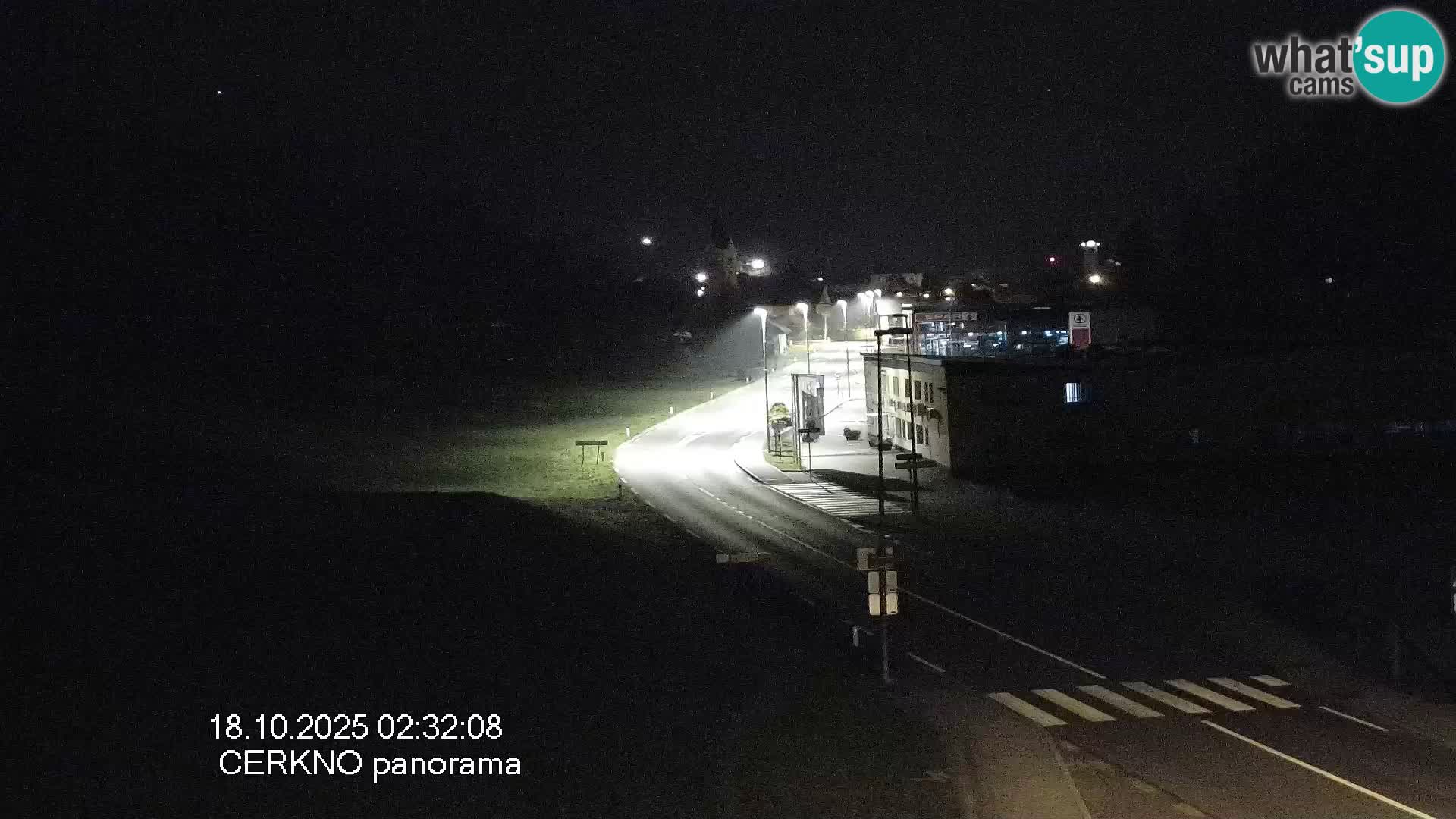 Webcam en direct – Entrée de la ville de Cerkno