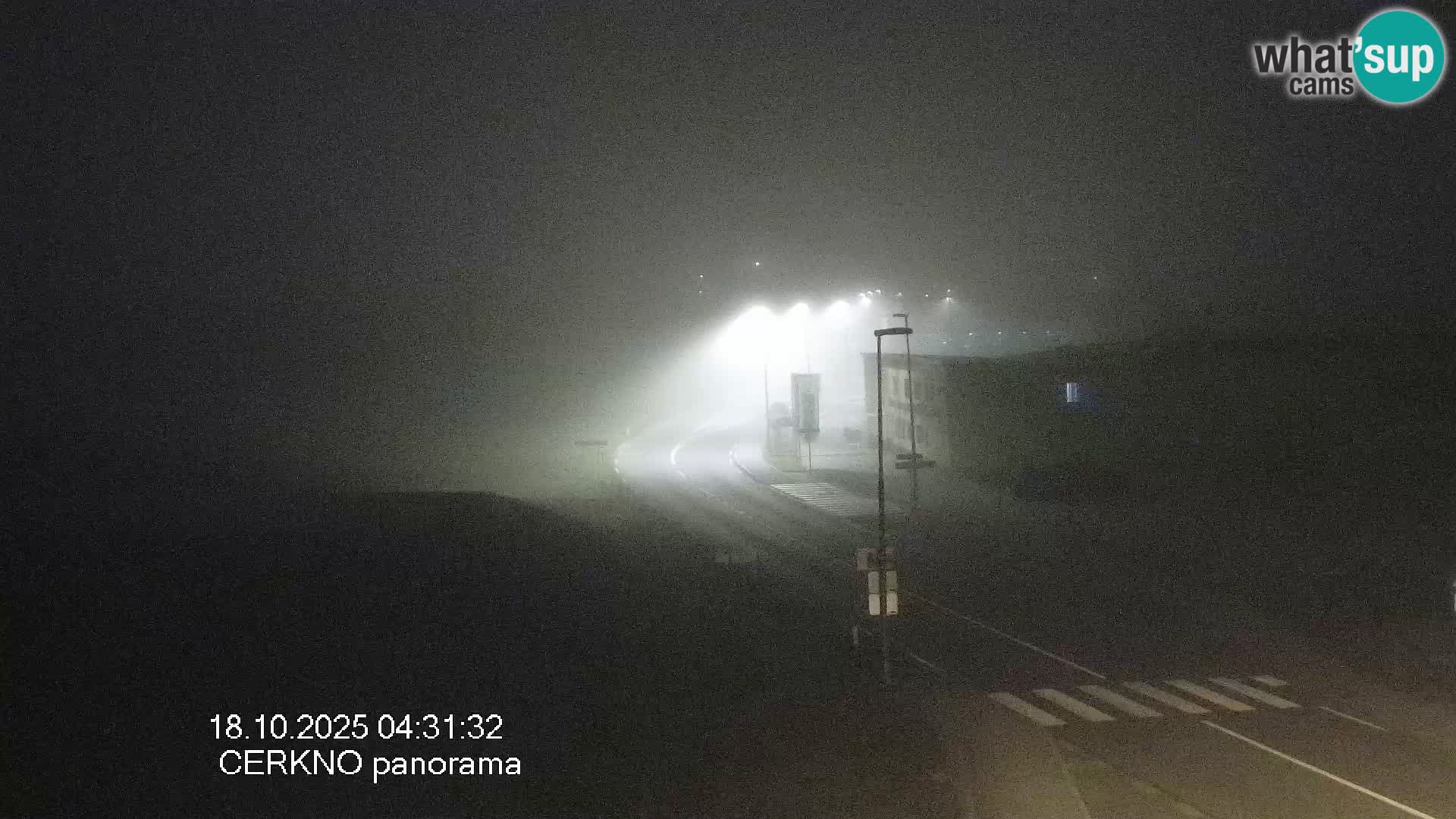 Webcam en direct – Entrée de la ville de Cerkno