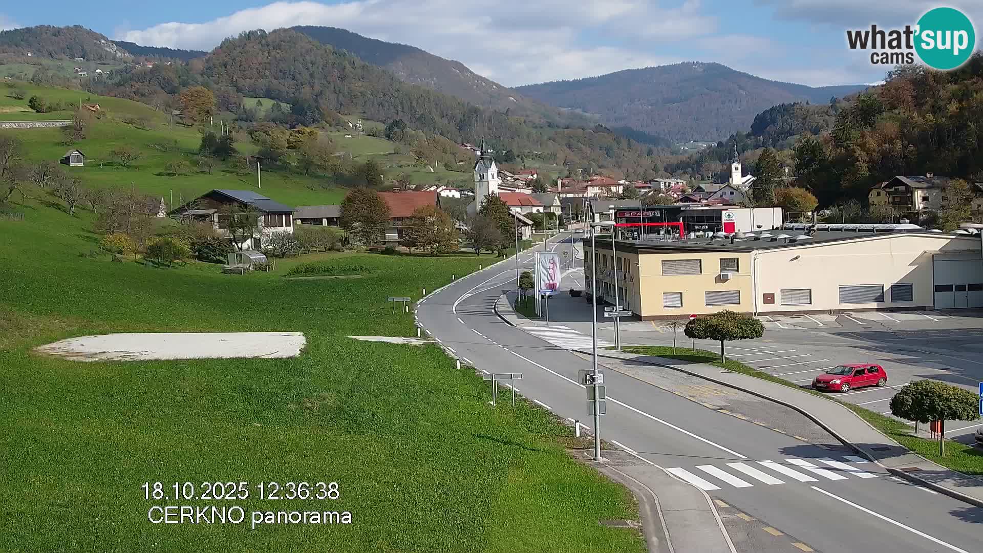 Cerkno entrada a la ciudad Webcam en vivo