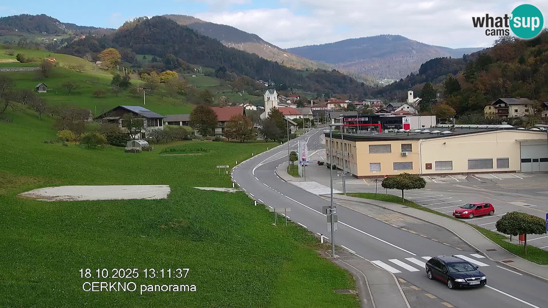 Cerkno entrada a la ciudad Webcam en vivo