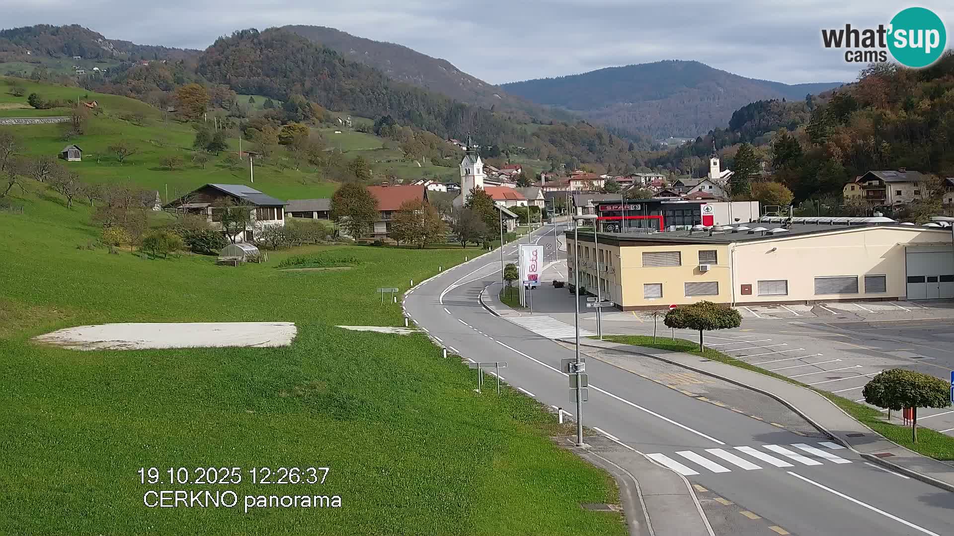 Cerkno entrada a la ciudad Webcam en vivo