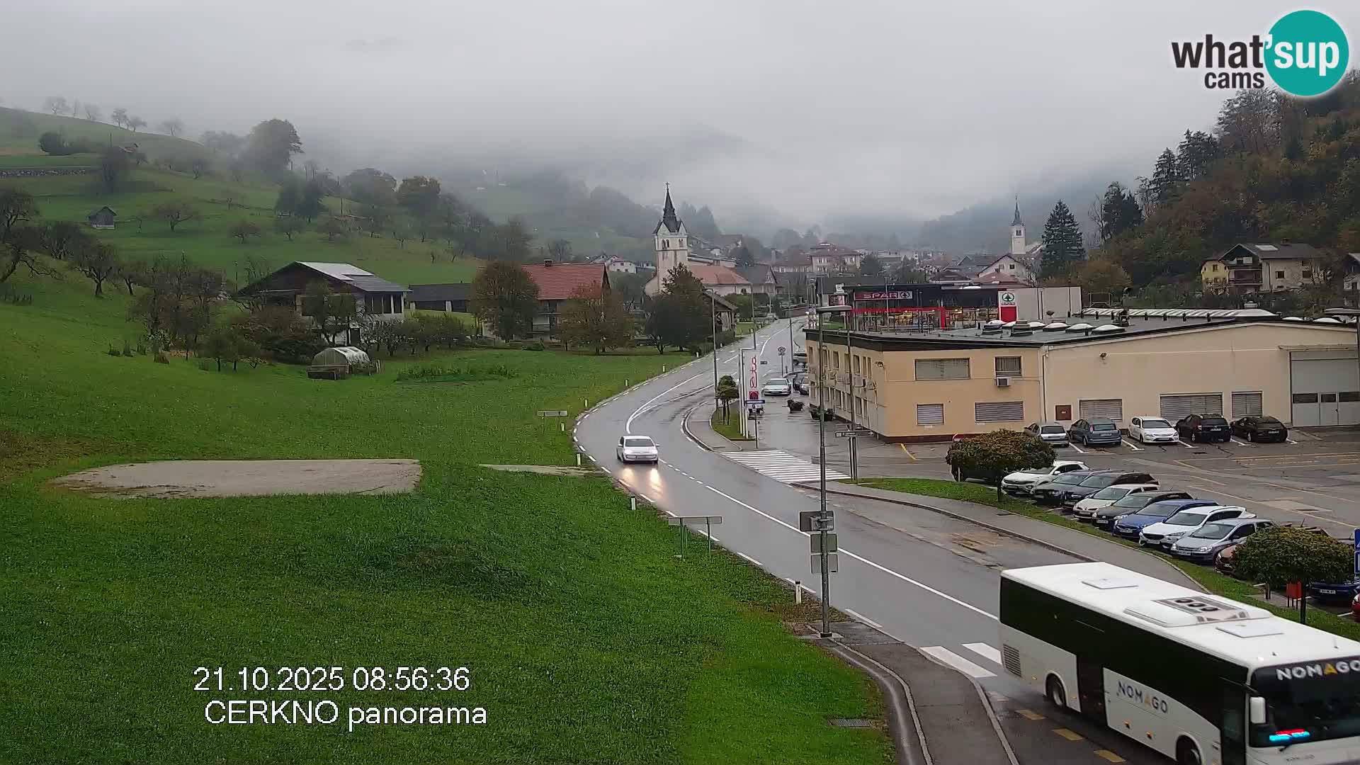 Webcam en direct – Entrée de la ville de Cerkno