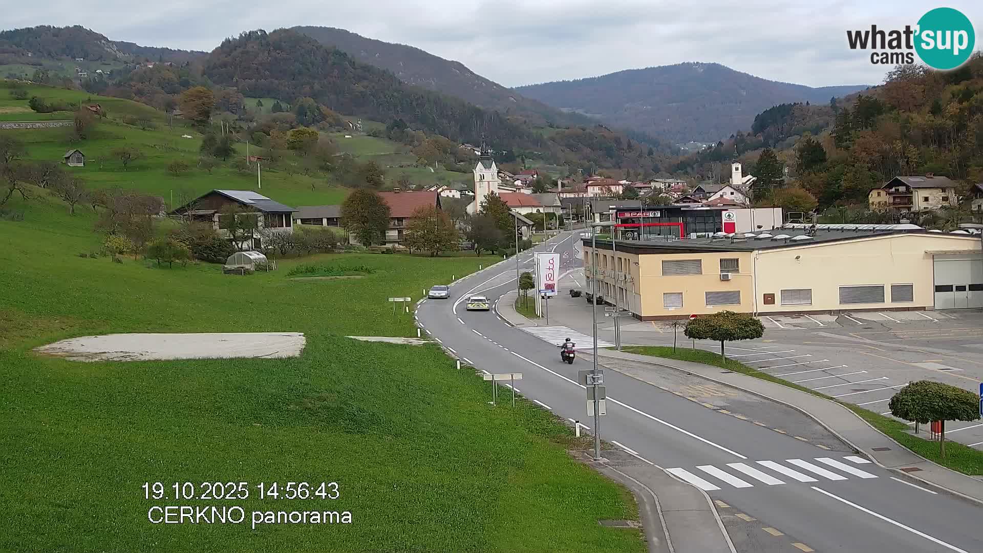 Cerkno entrada a la ciudad Webcam en vivo