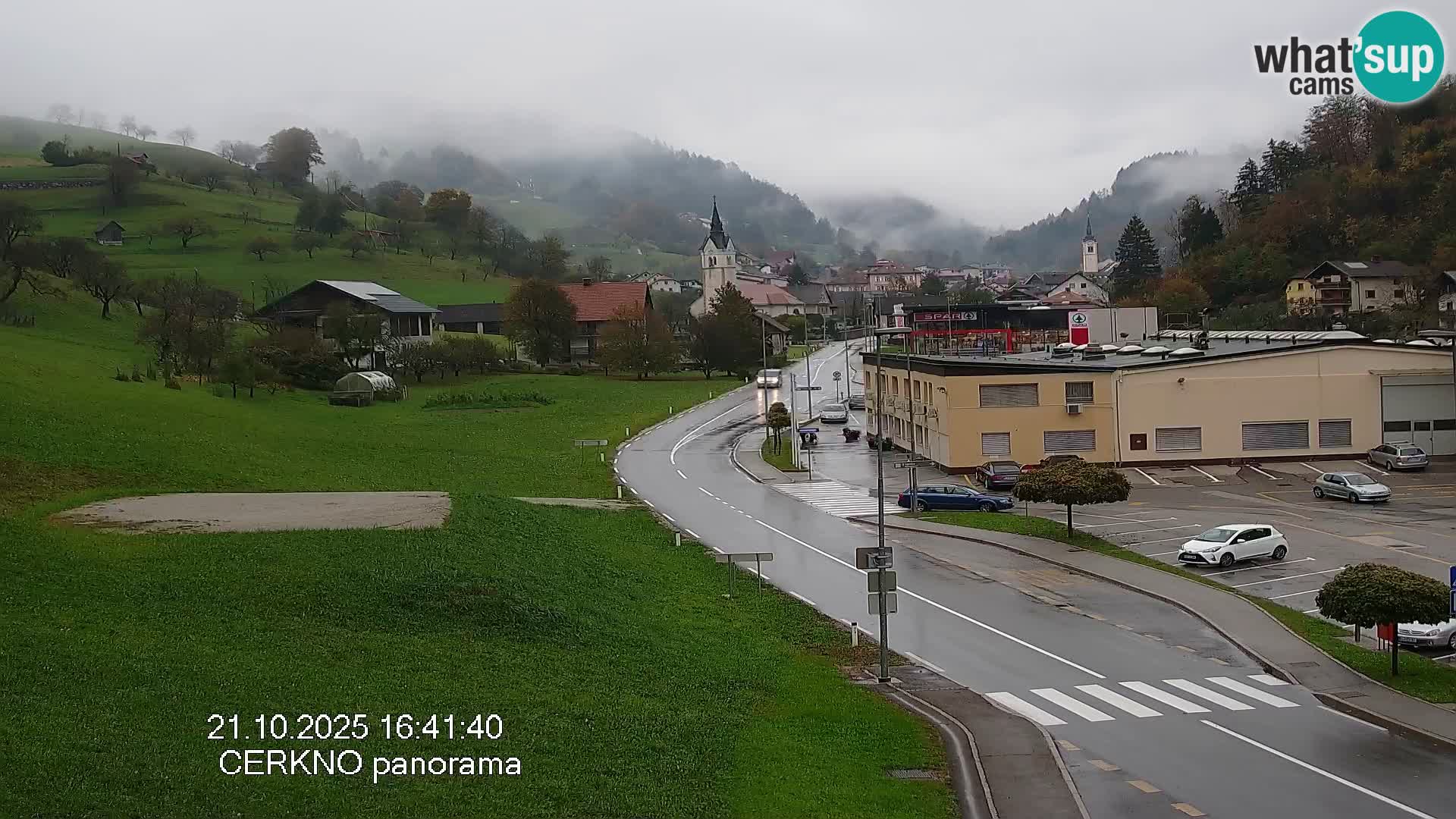 Cerkno entrada a la ciudad Webcam en vivo