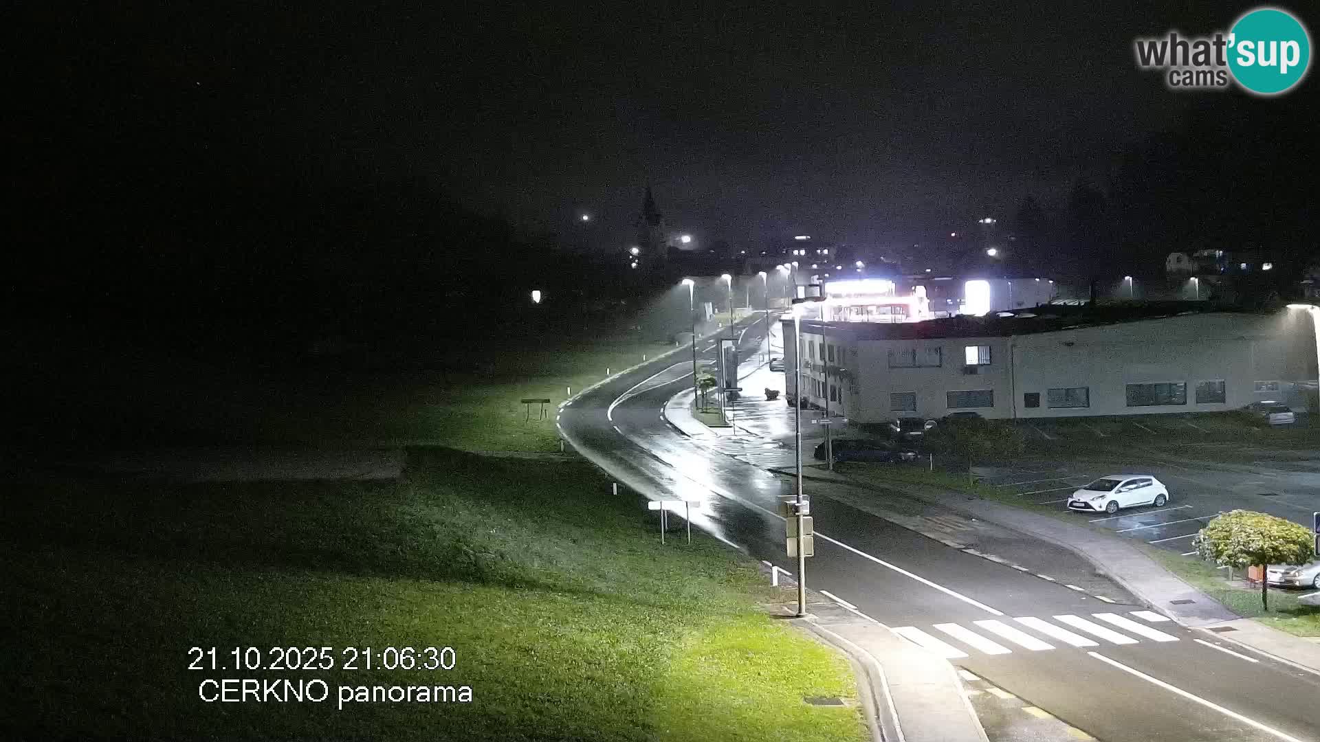 Webcam en direct – Entrée de la ville de Cerkno
