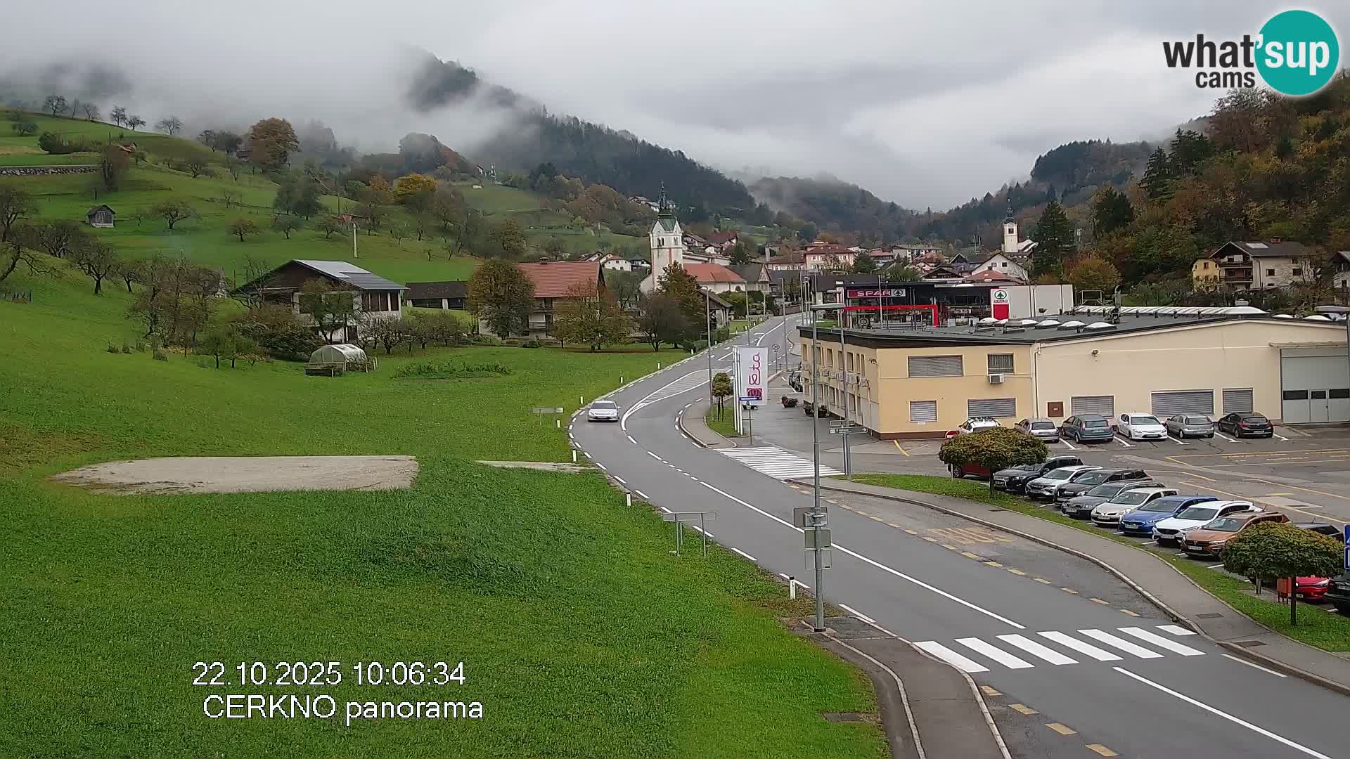 Cerkno entrada a la ciudad Webcam en vivo