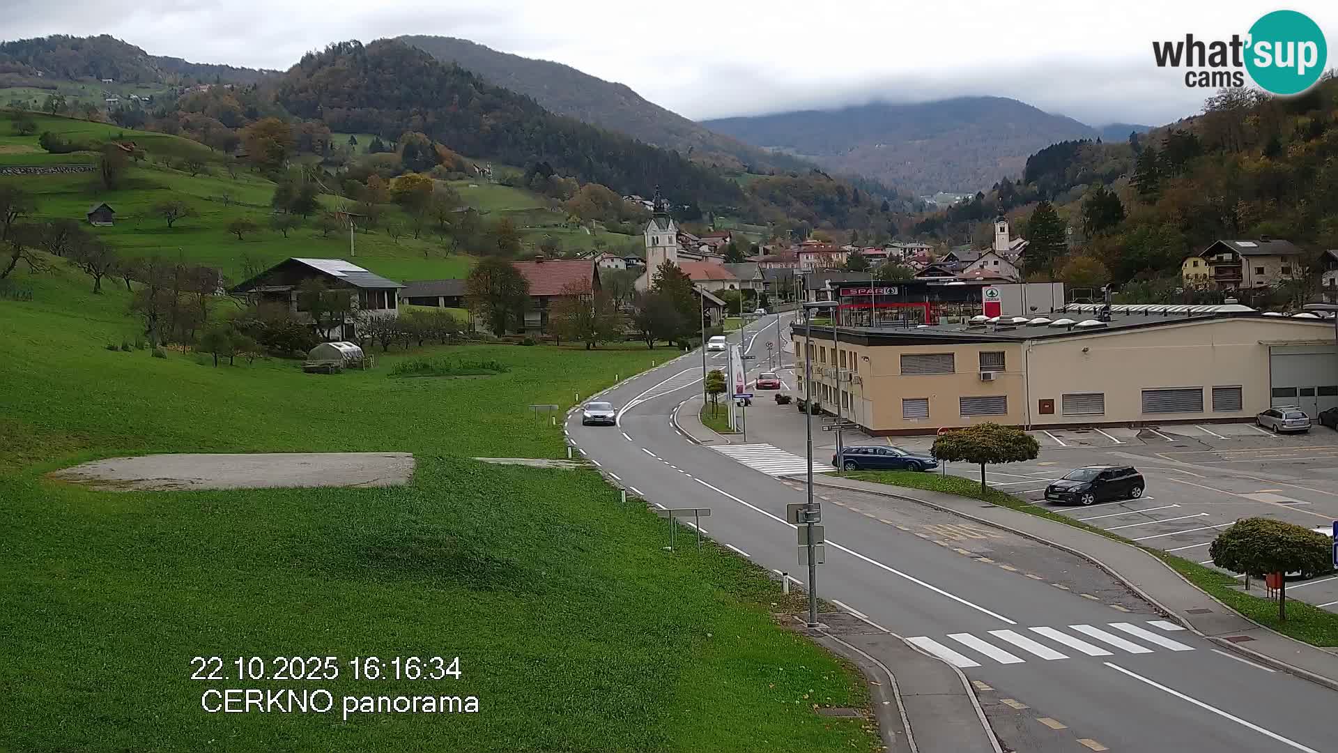 Cerkno entrada a la ciudad Webcam en vivo
