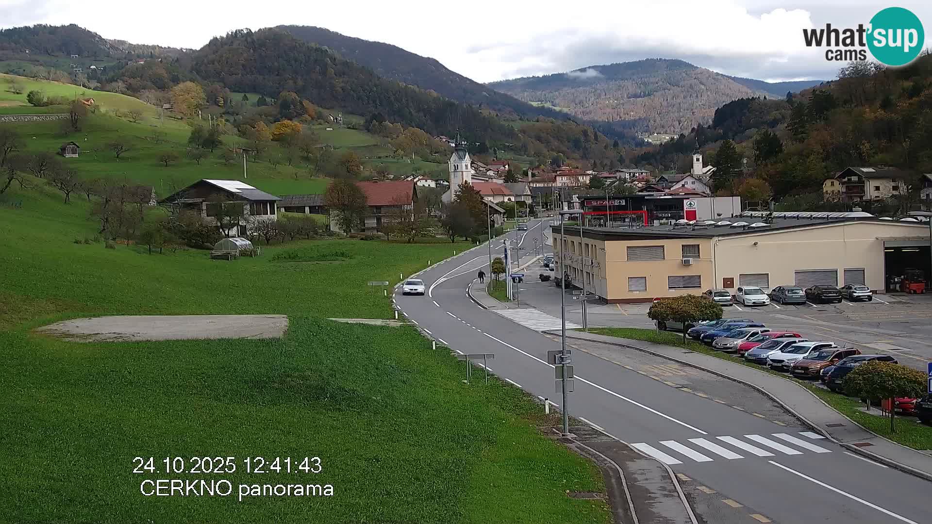 Cerkno entrada a la ciudad Webcam en vivo