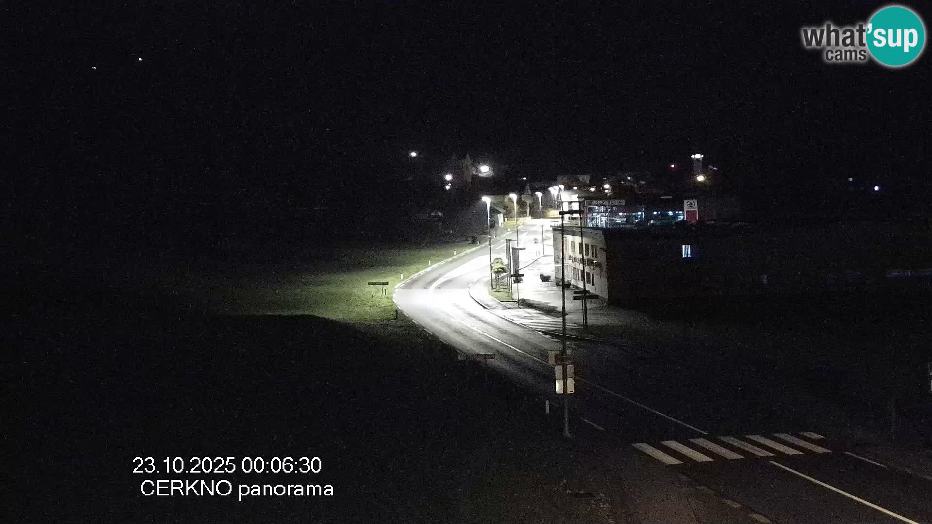 Webcam en direct – Entrée de la ville de Cerkno