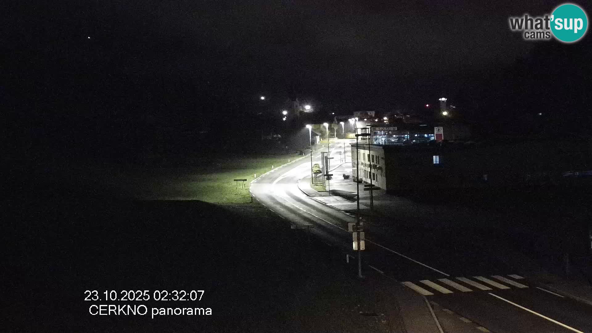 Webcam en direct – Entrée de la ville de Cerkno