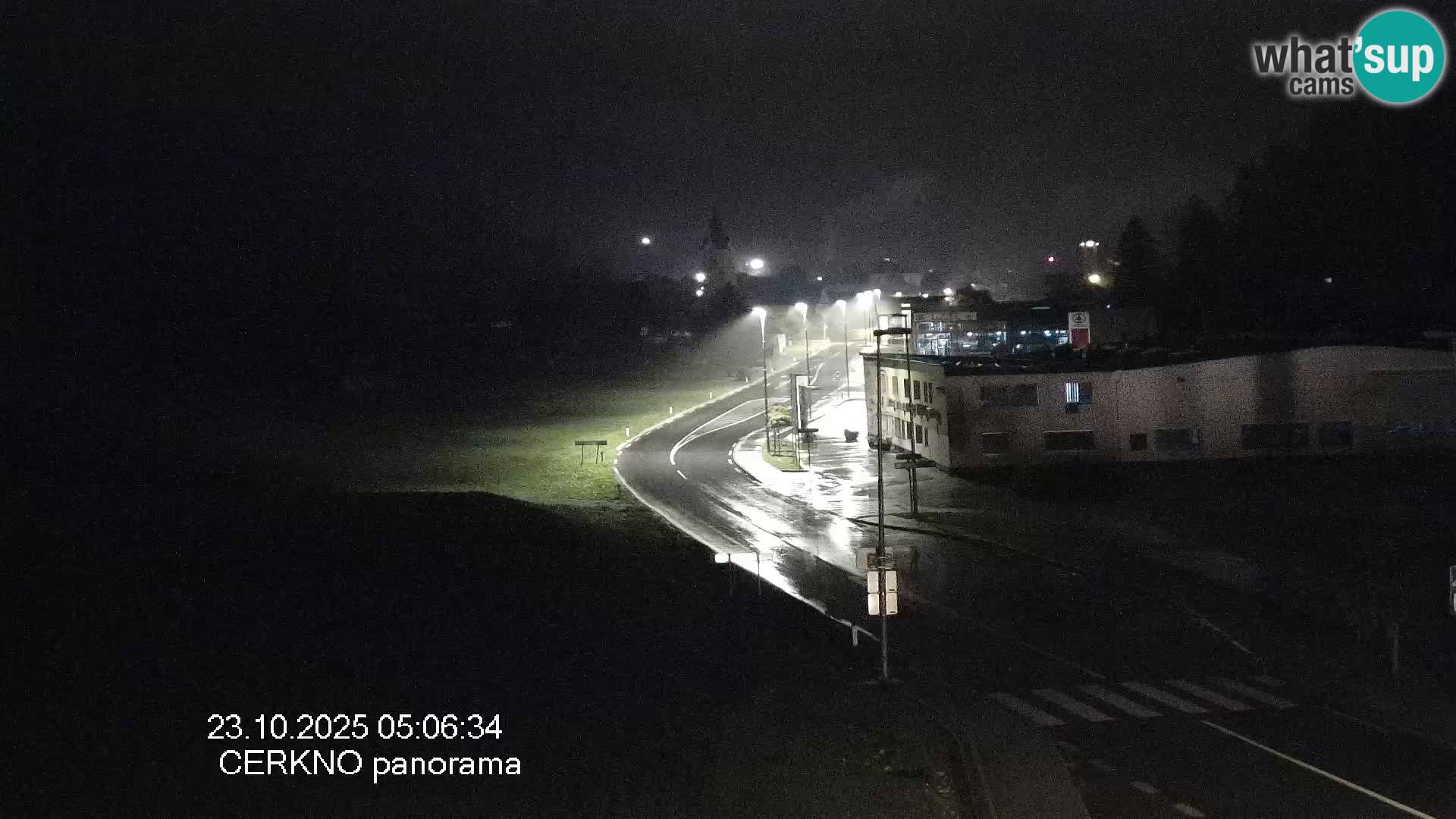 Webcam en direct – Entrée de la ville de Cerkno