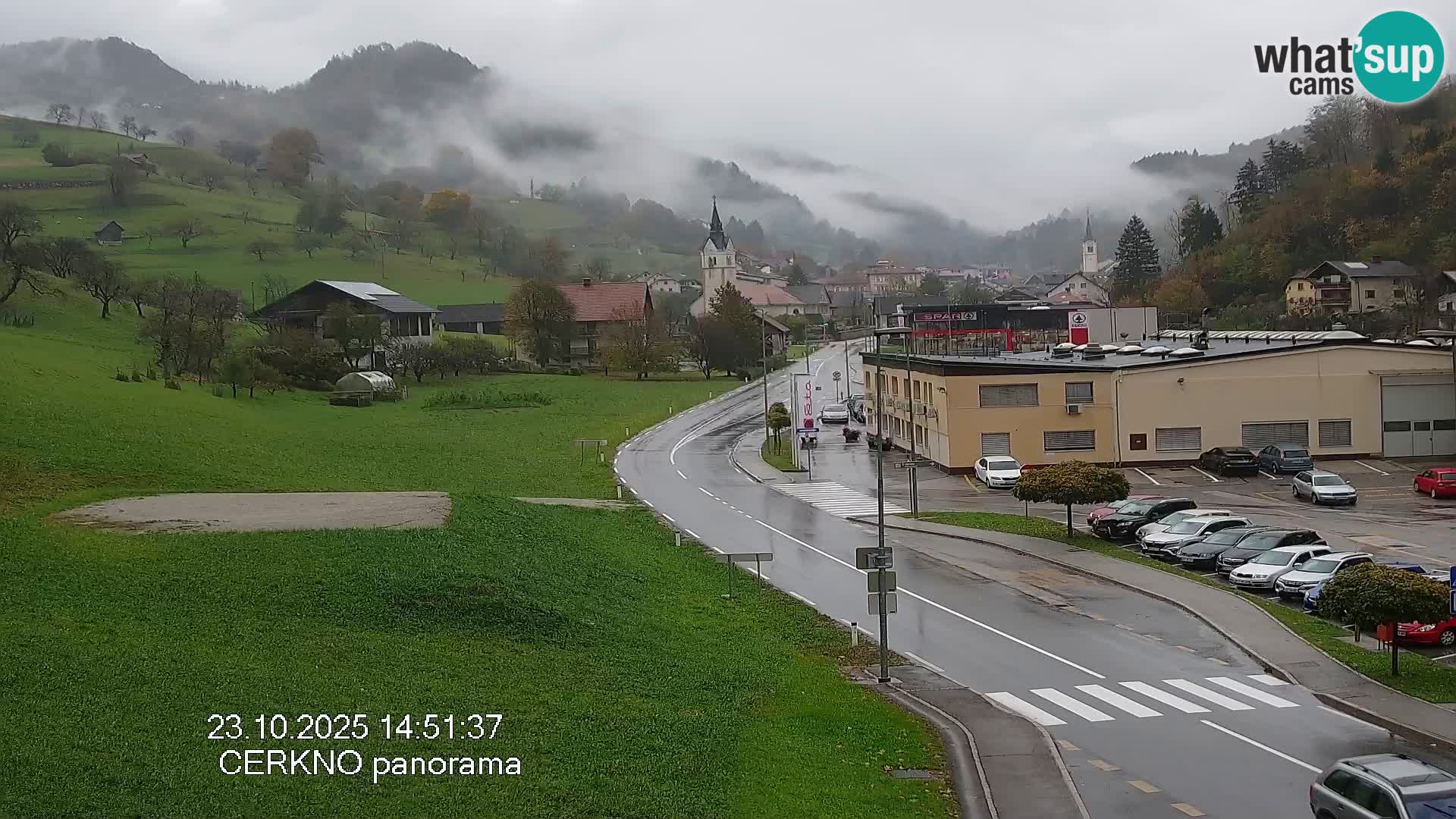 Webcam en direct – Entrée de la ville de Cerkno