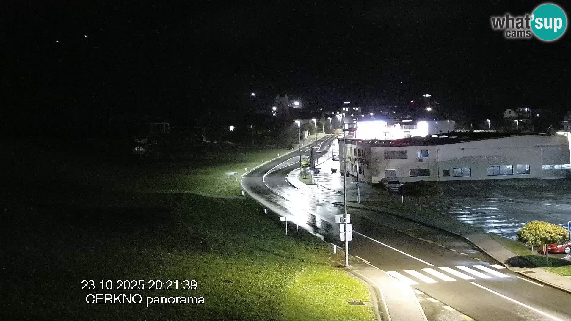 Webcam en direct – Entrée de la ville de Cerkno