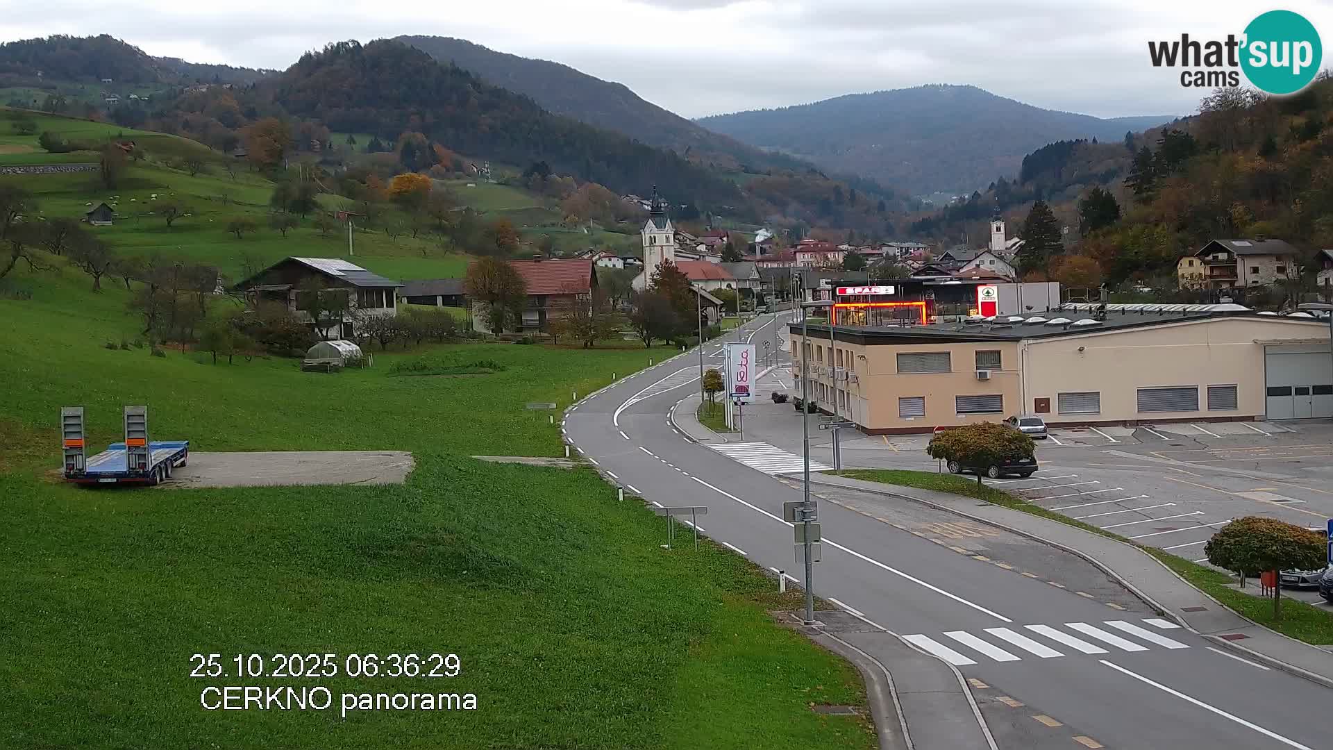 Cerkno city entrance Live Webcam
