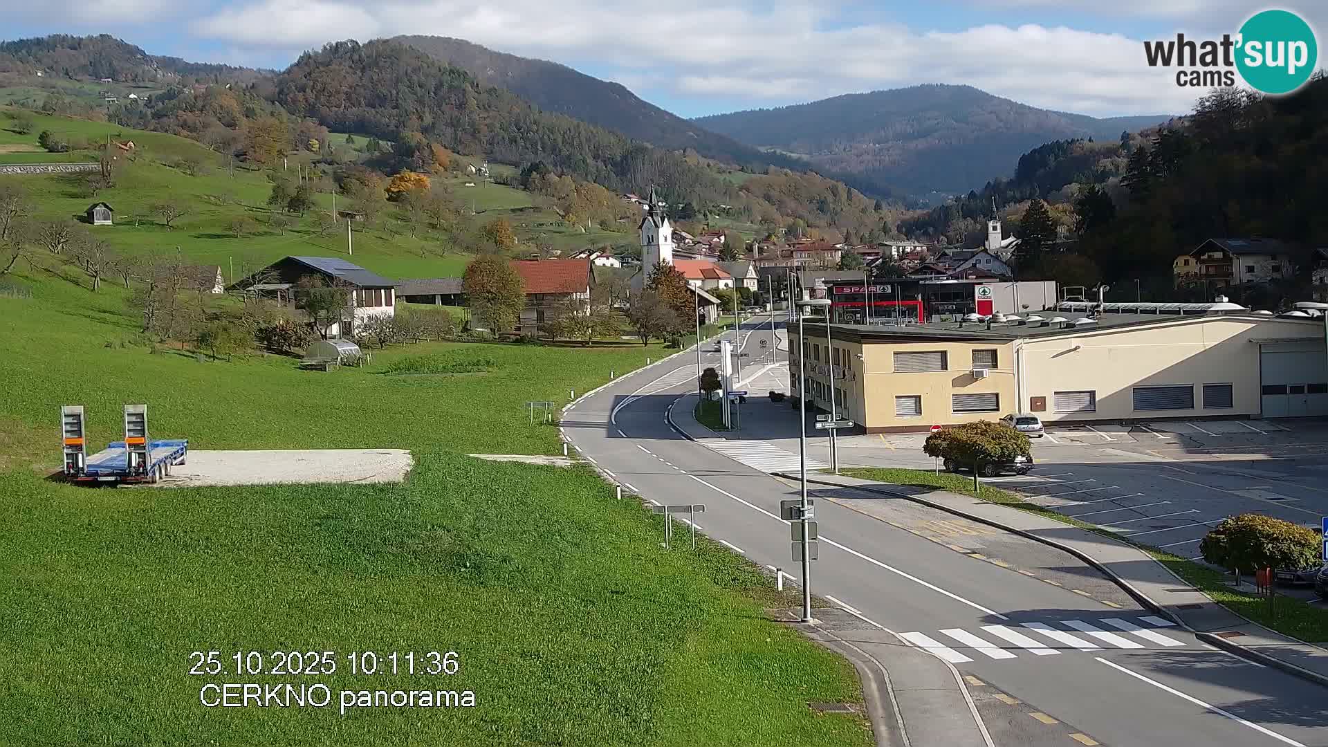 Webcam en direct – Entrée de la ville de Cerkno