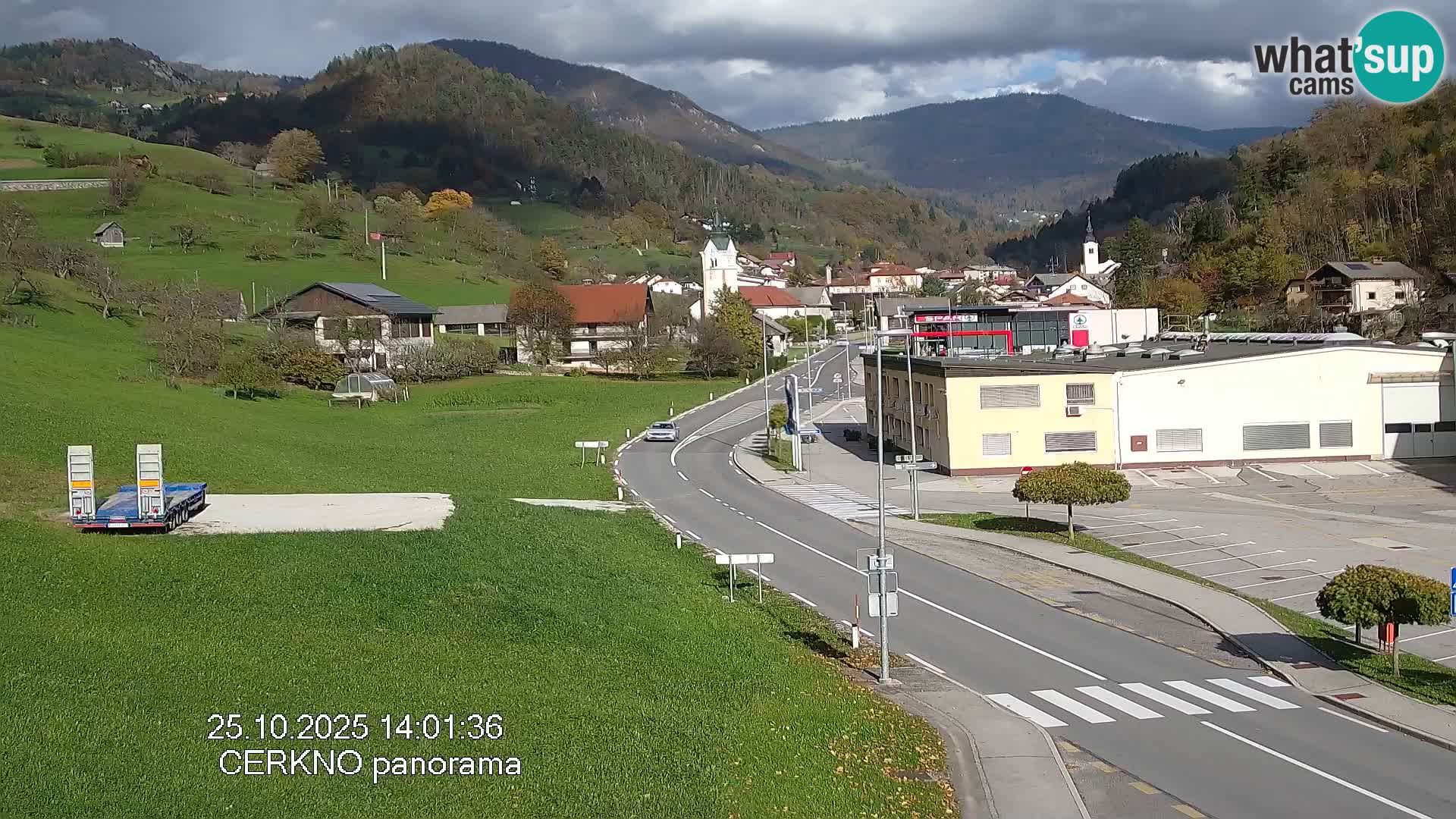 Cerkno entrada a la ciudad Webcam en vivo