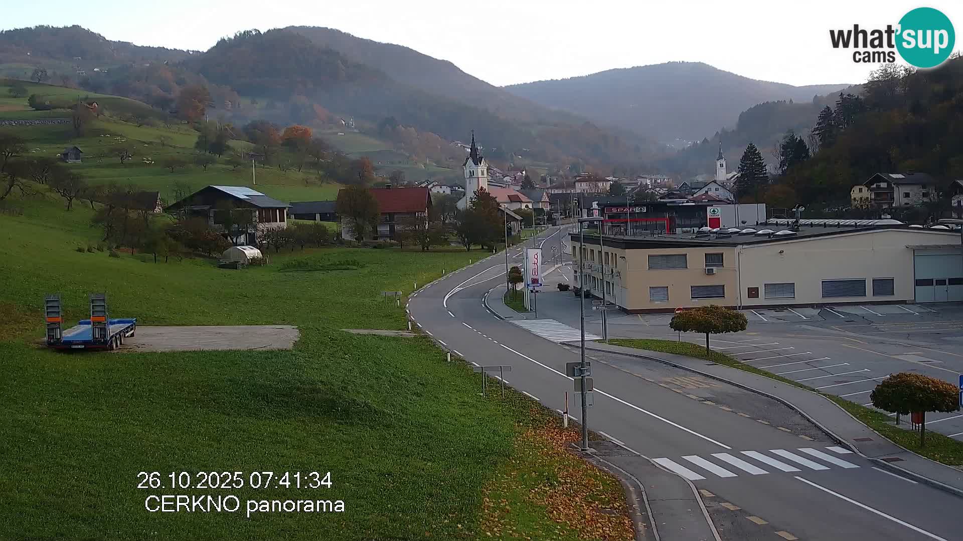 Webcam en direct – Entrée de la ville de Cerkno