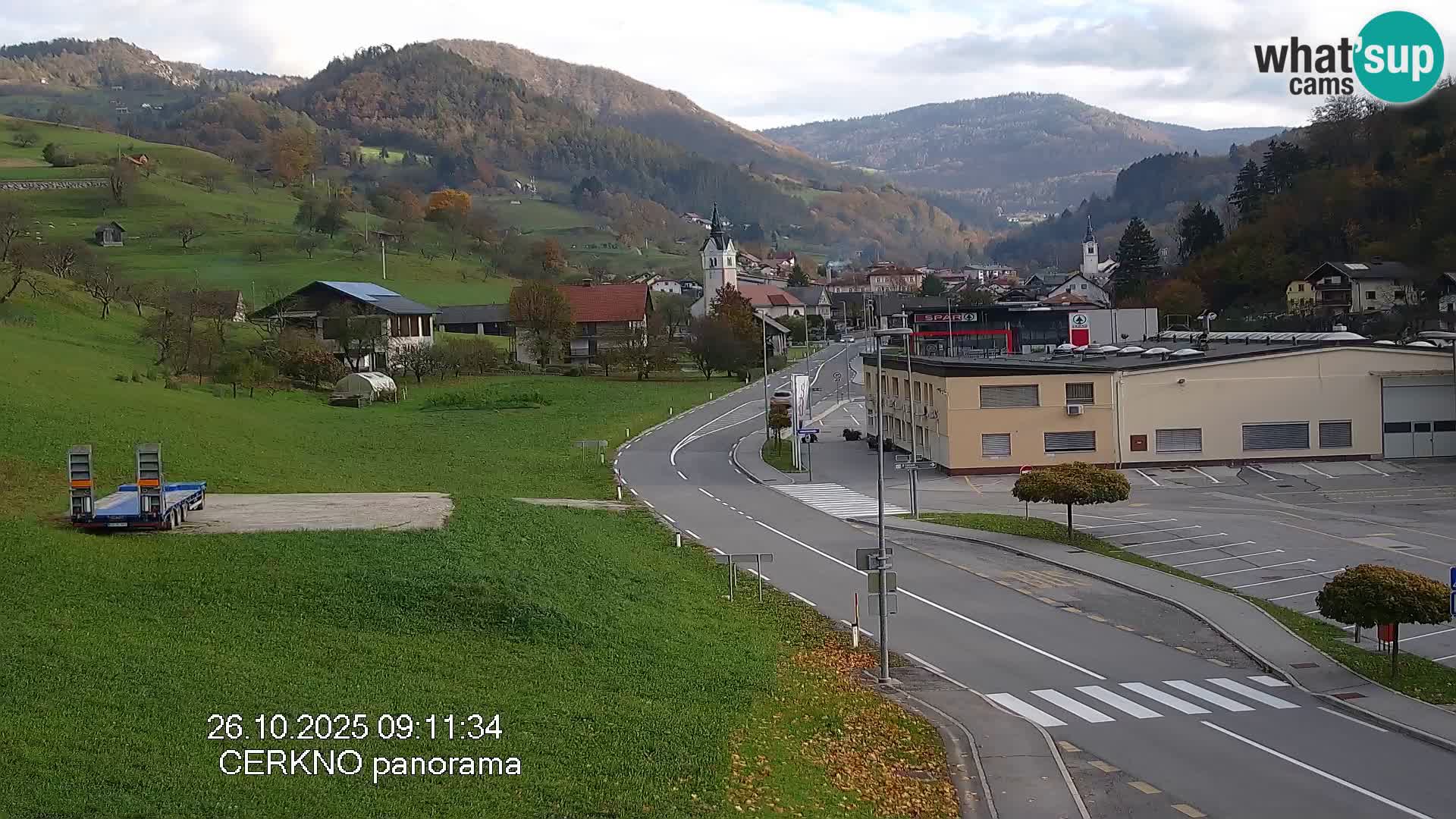 Webcam en direct – Entrée de la ville de Cerkno