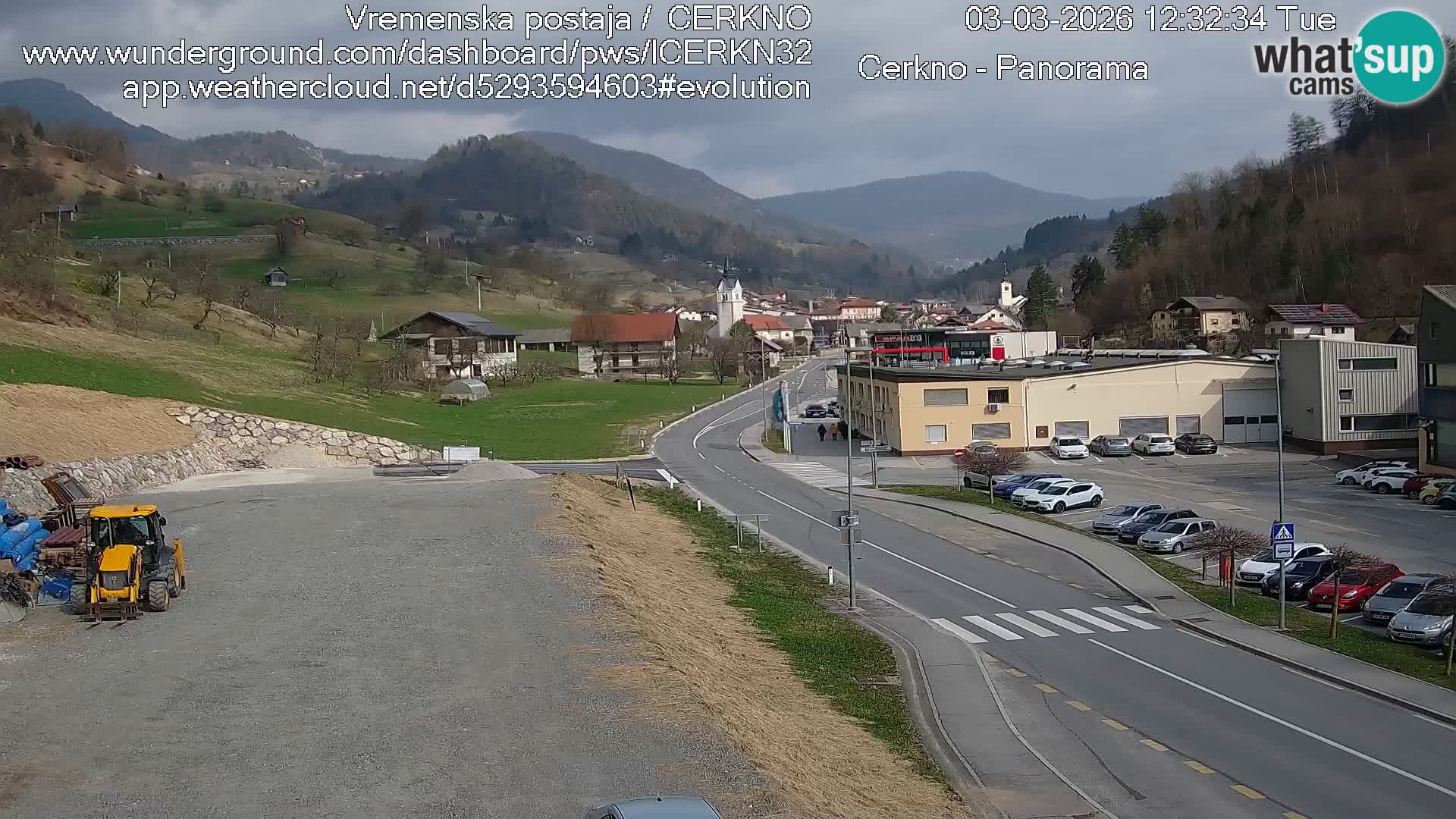 Cerkno entrada a la ciudad Webcam en vivo