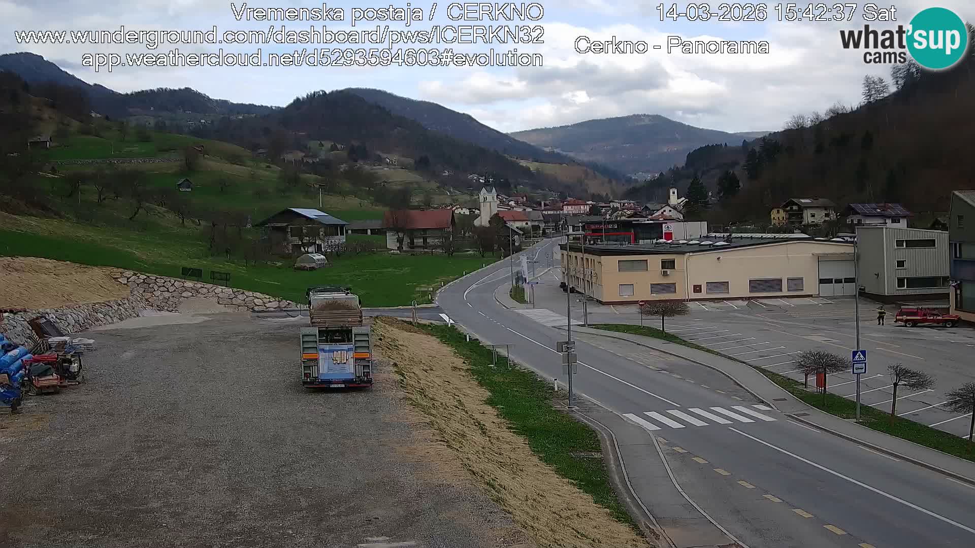 Cerkno city entrance Live Webcam