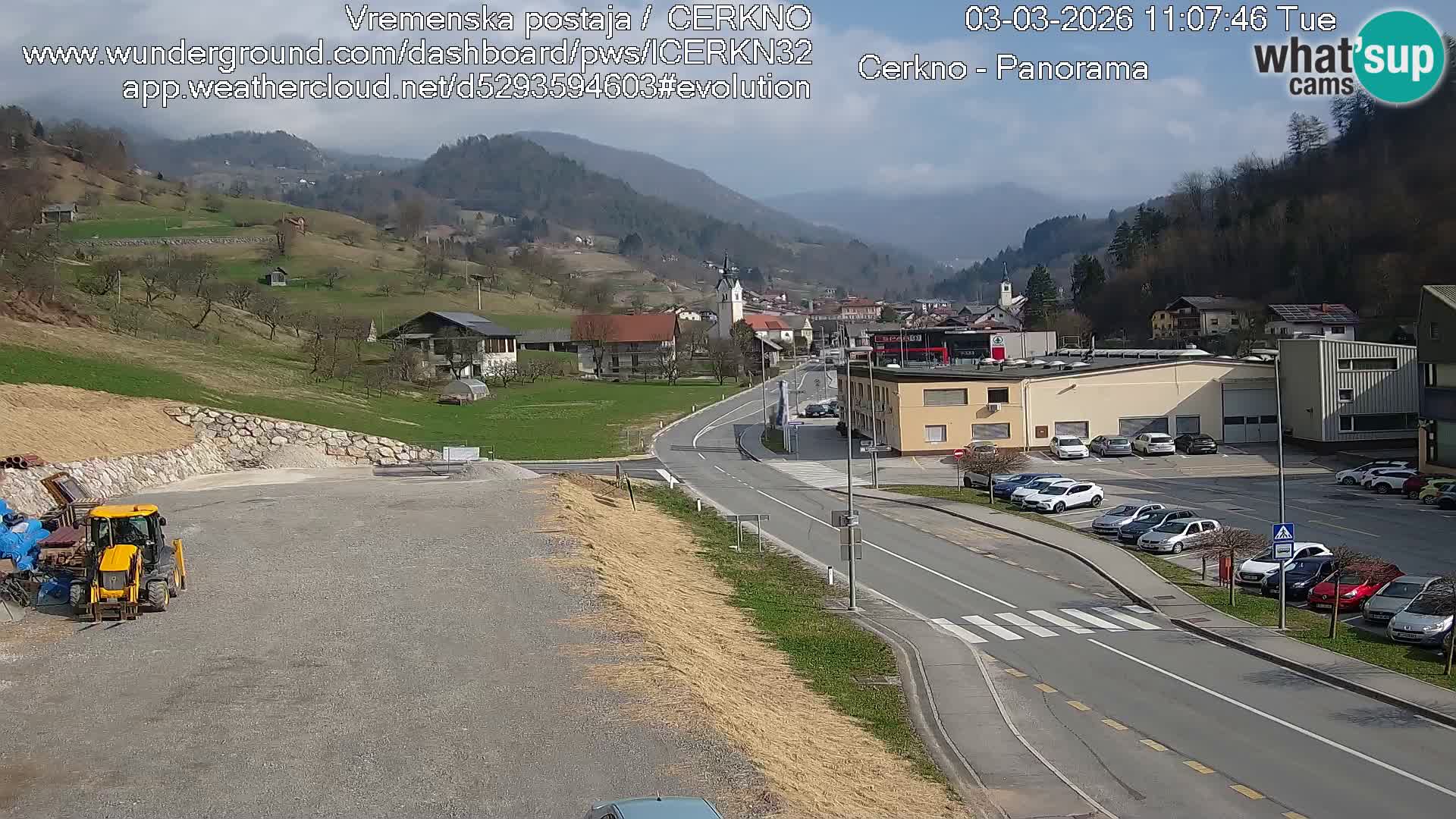 Webcam en direct – Entrée de la ville de Cerkno